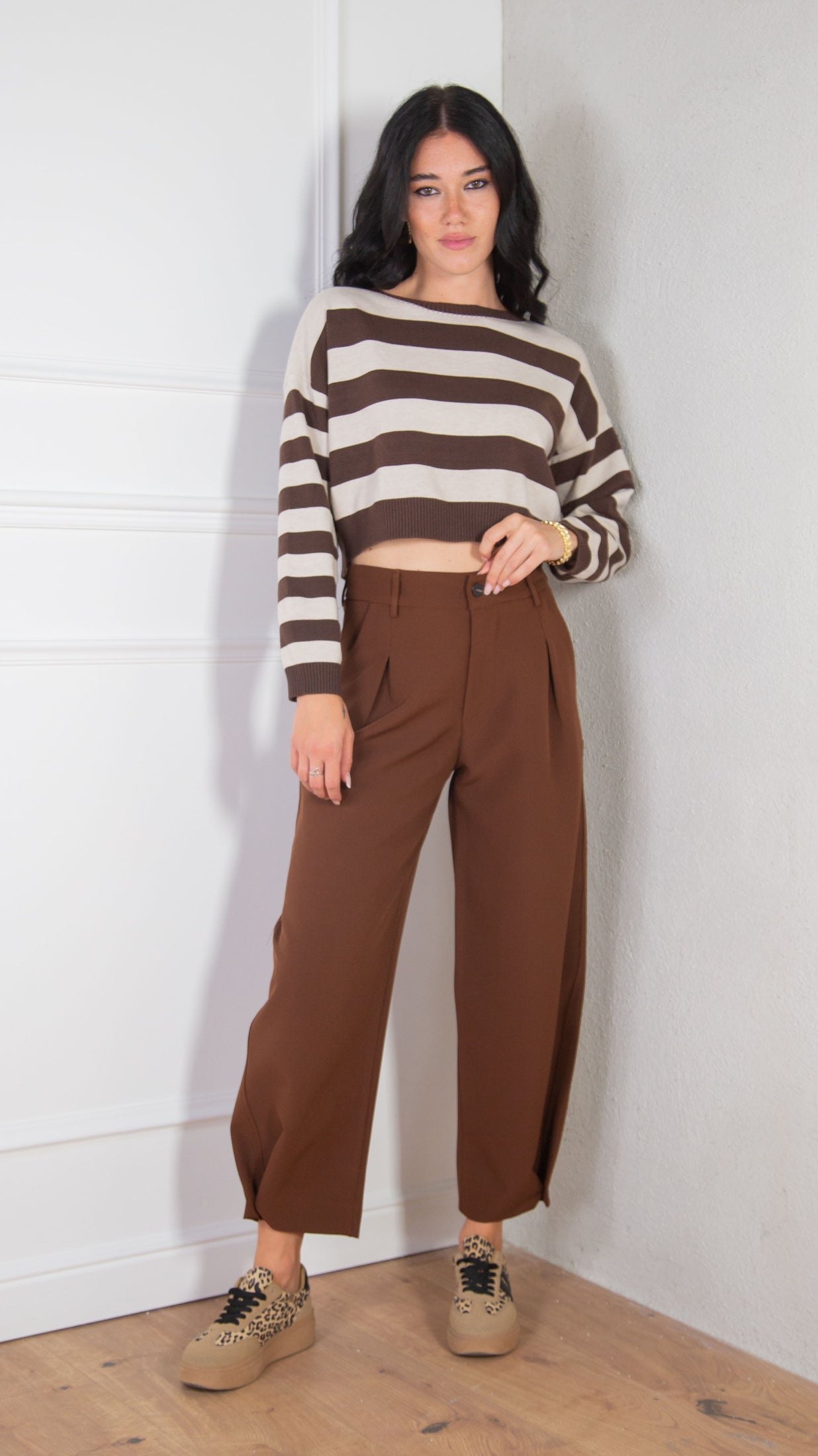 Maglioncino crop a fasce|Colore:Marrone/beige
