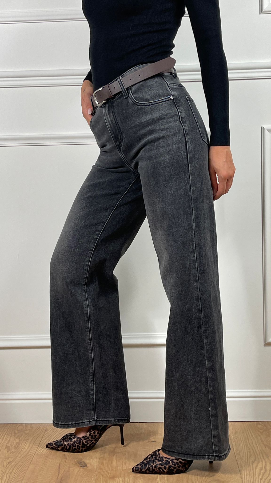 Jeans Wide leg con cintura