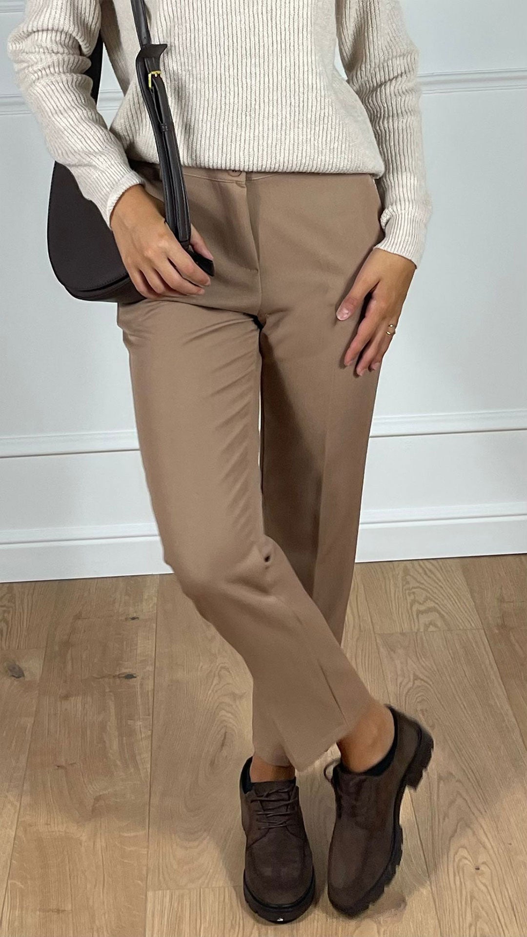 Pantalone a sigaretta