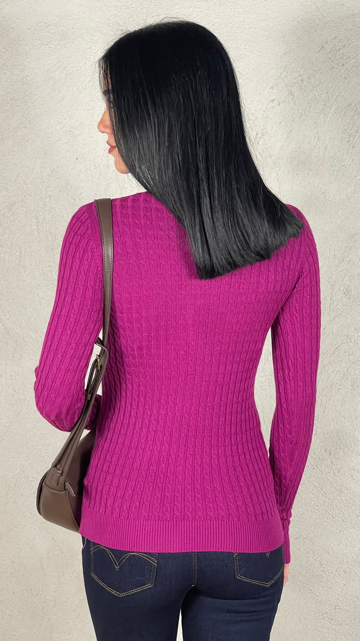 Maglia collo alto trecce