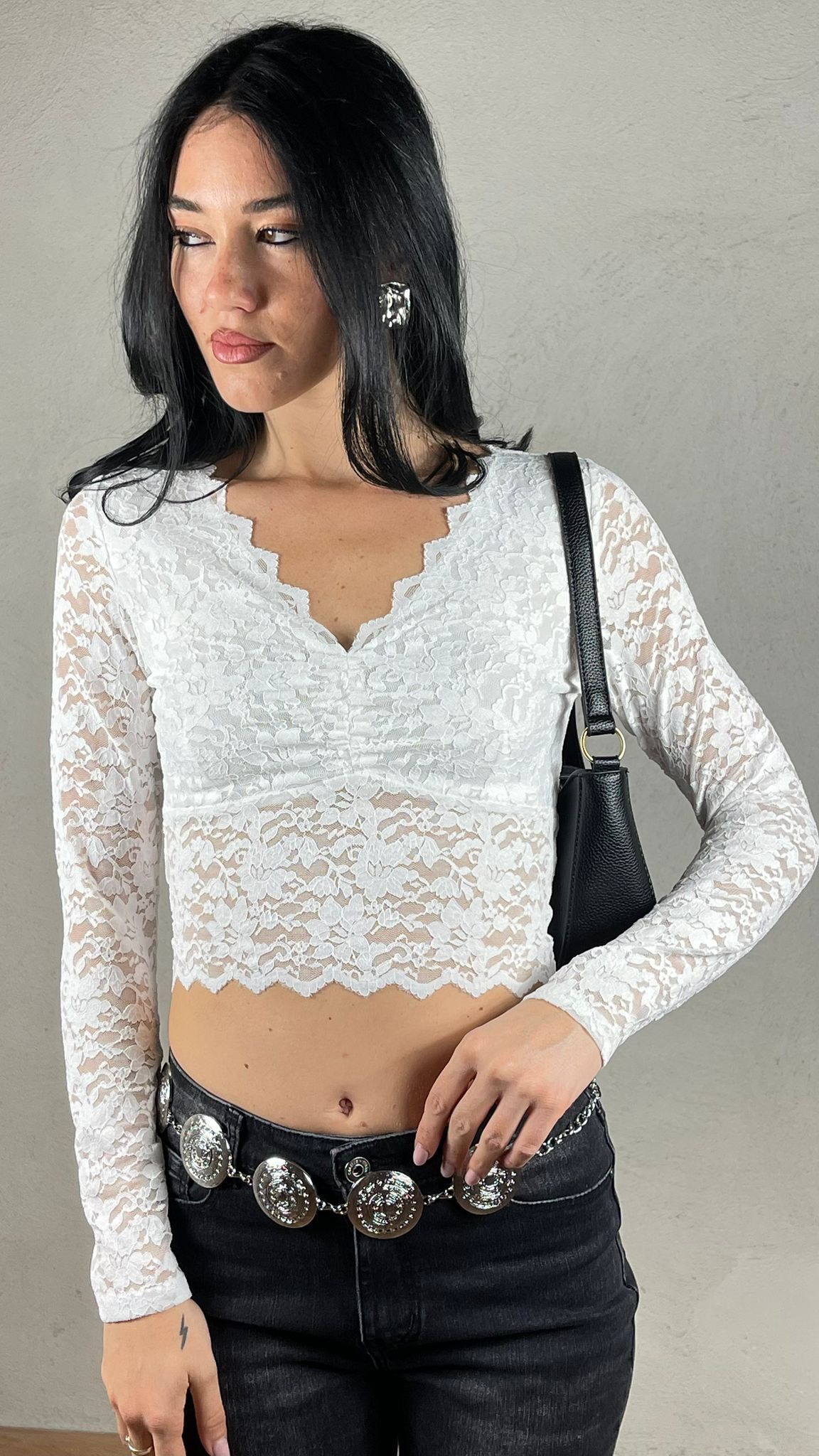 Top manica lunga in pizzo