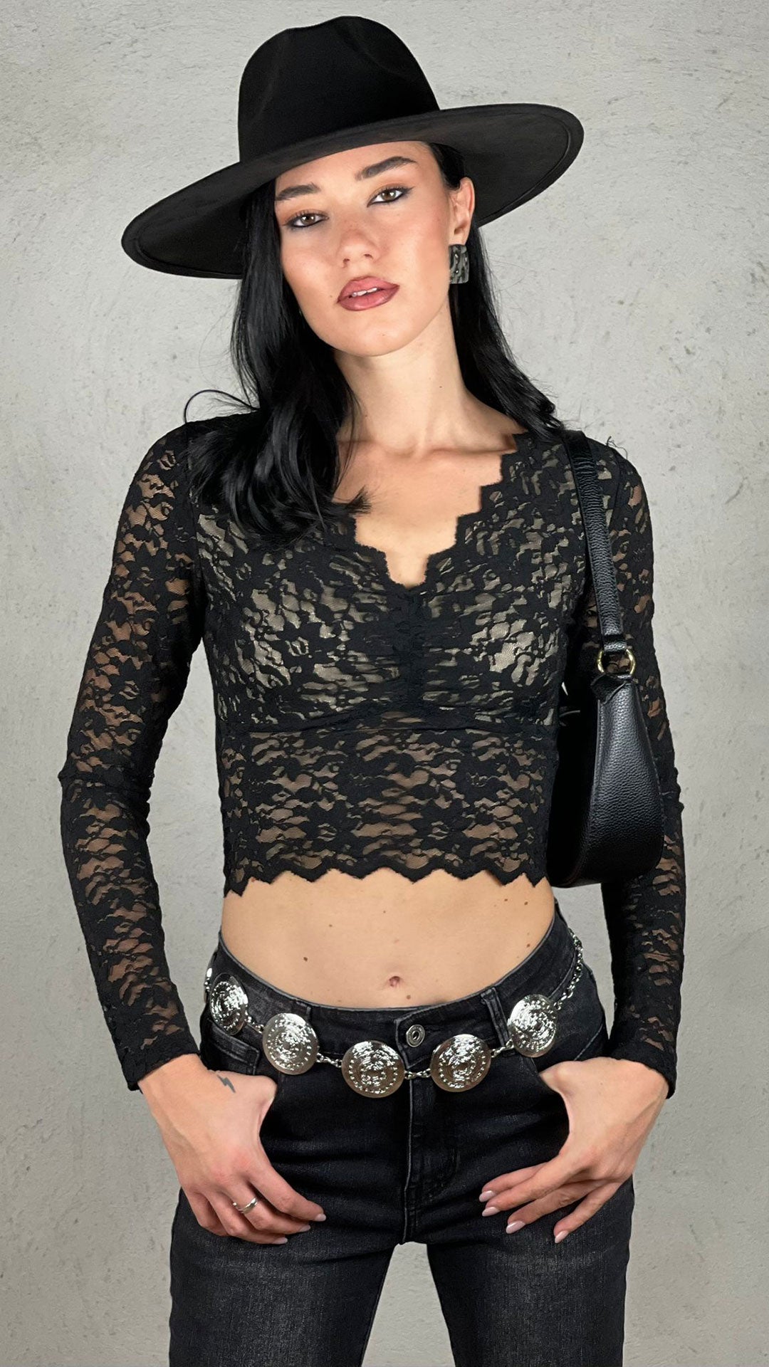 Top manica lunga in pizzo