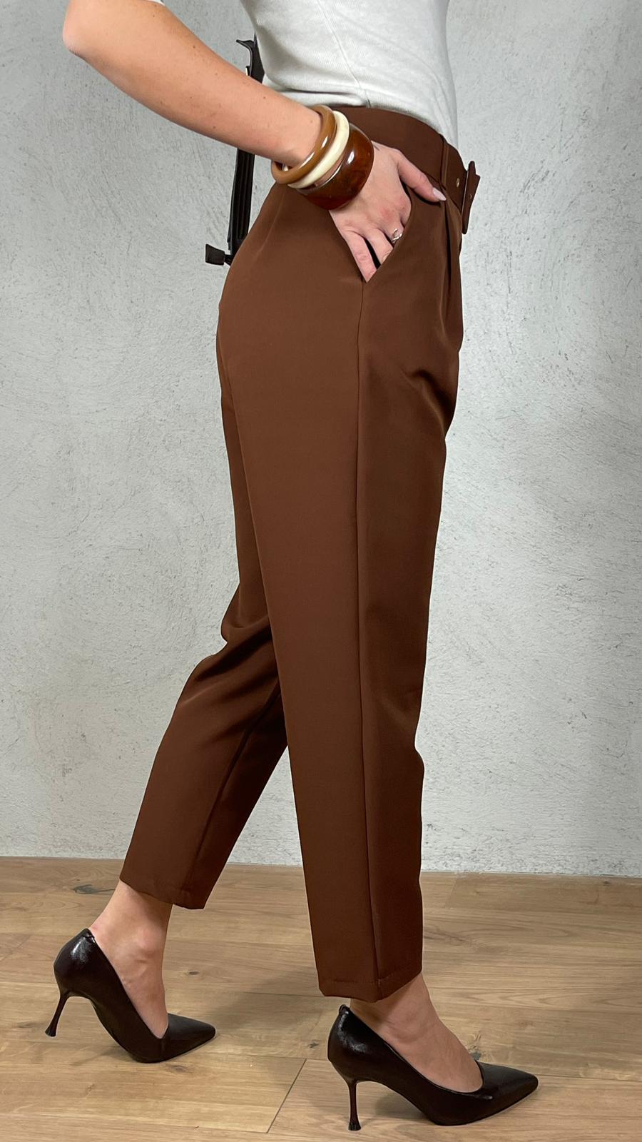 Pantalone fluido con cinta