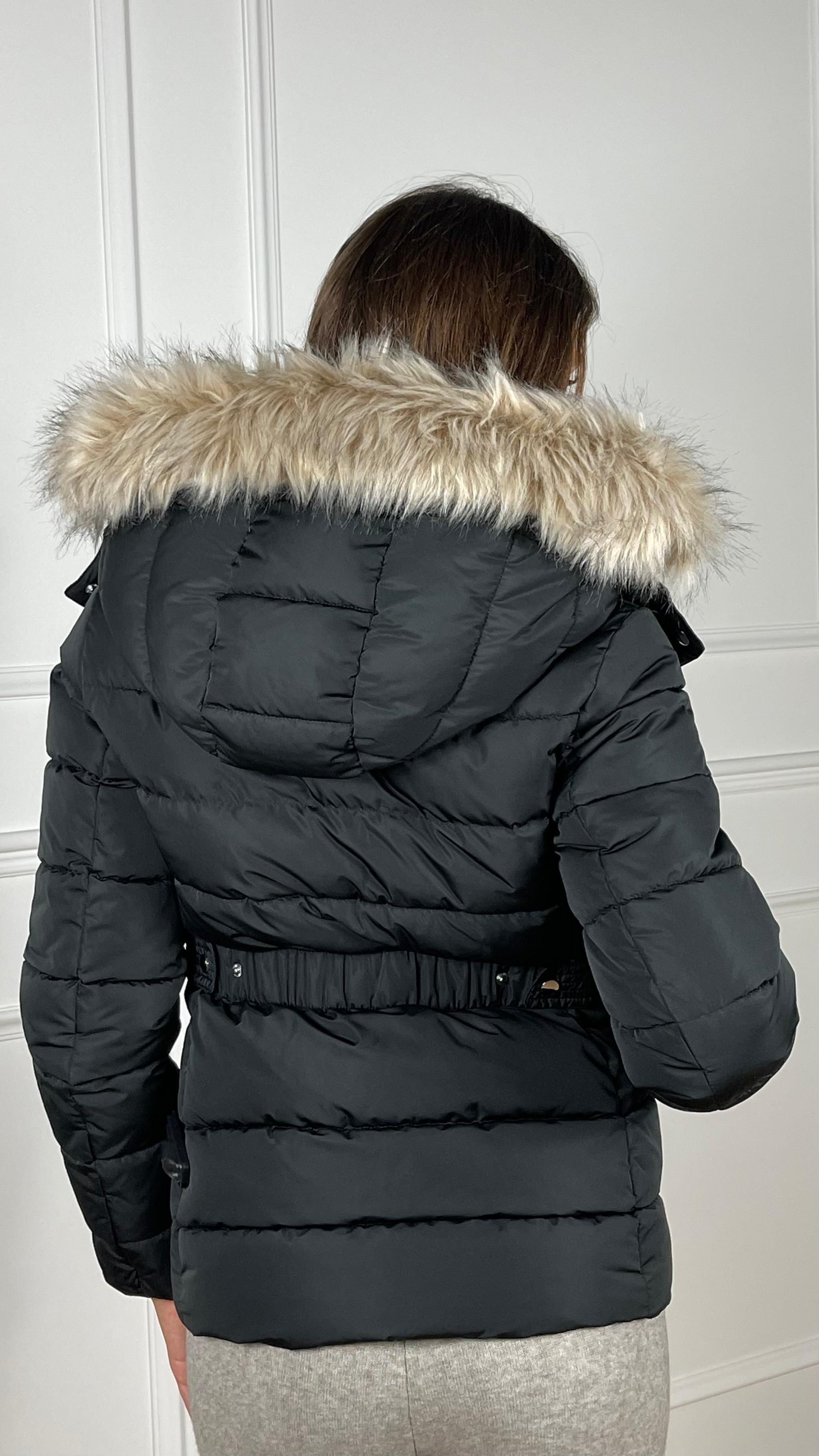 Piumino con Cappuccio effetto pelliccia
