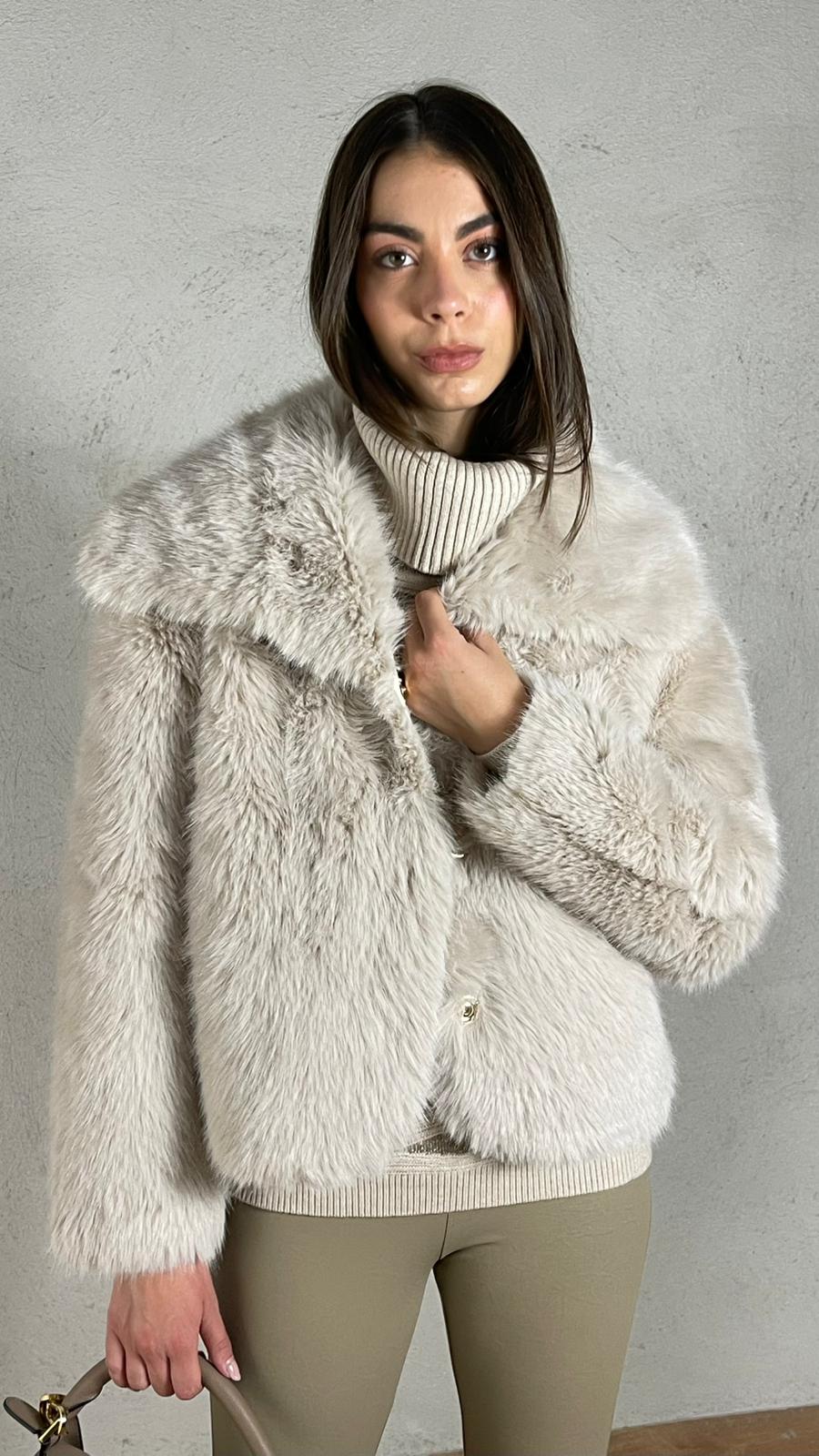 Cappotto corto Effetto Pelliccia
