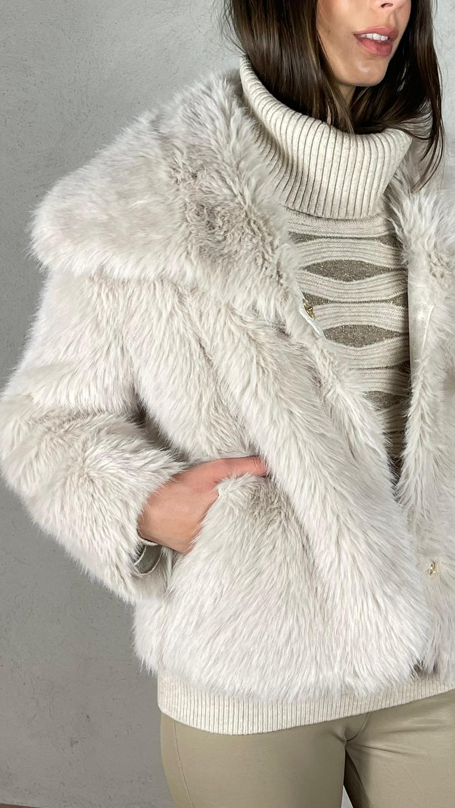 Cappotto corto Effetto Pelliccia