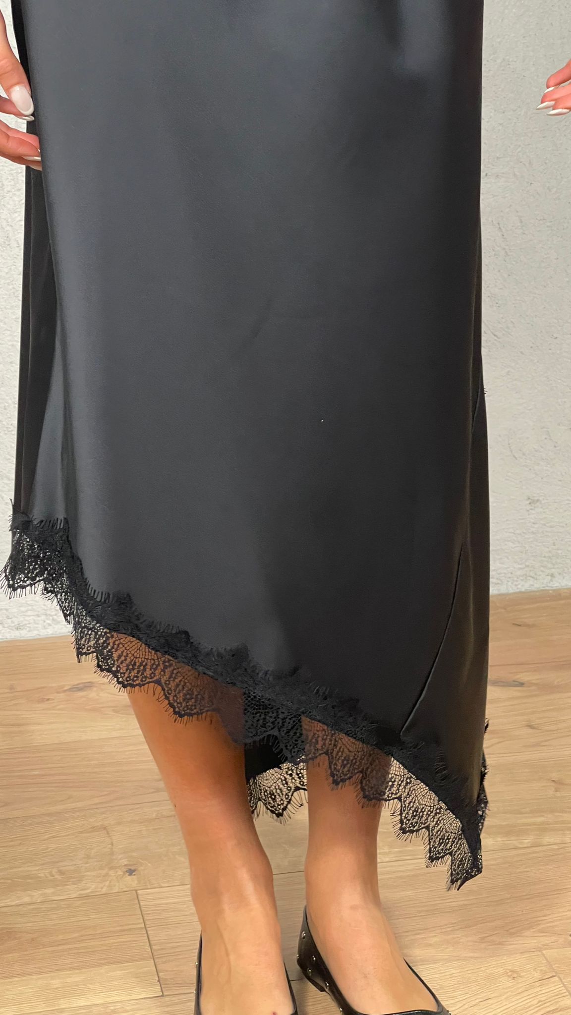 Gonna satin asimmetrica