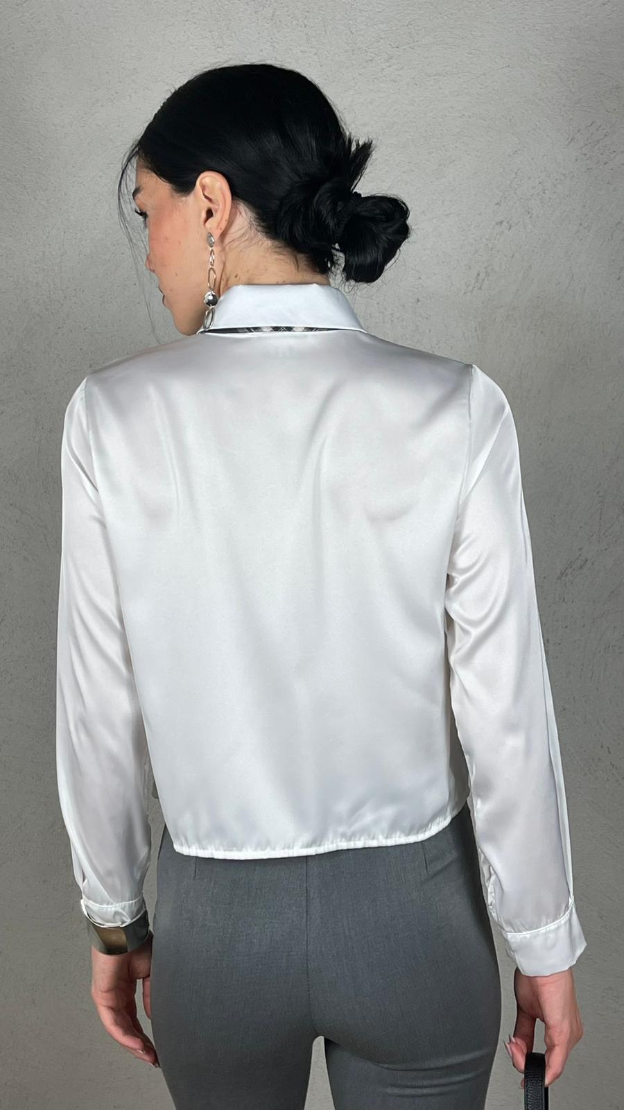 Camicia con cravatta