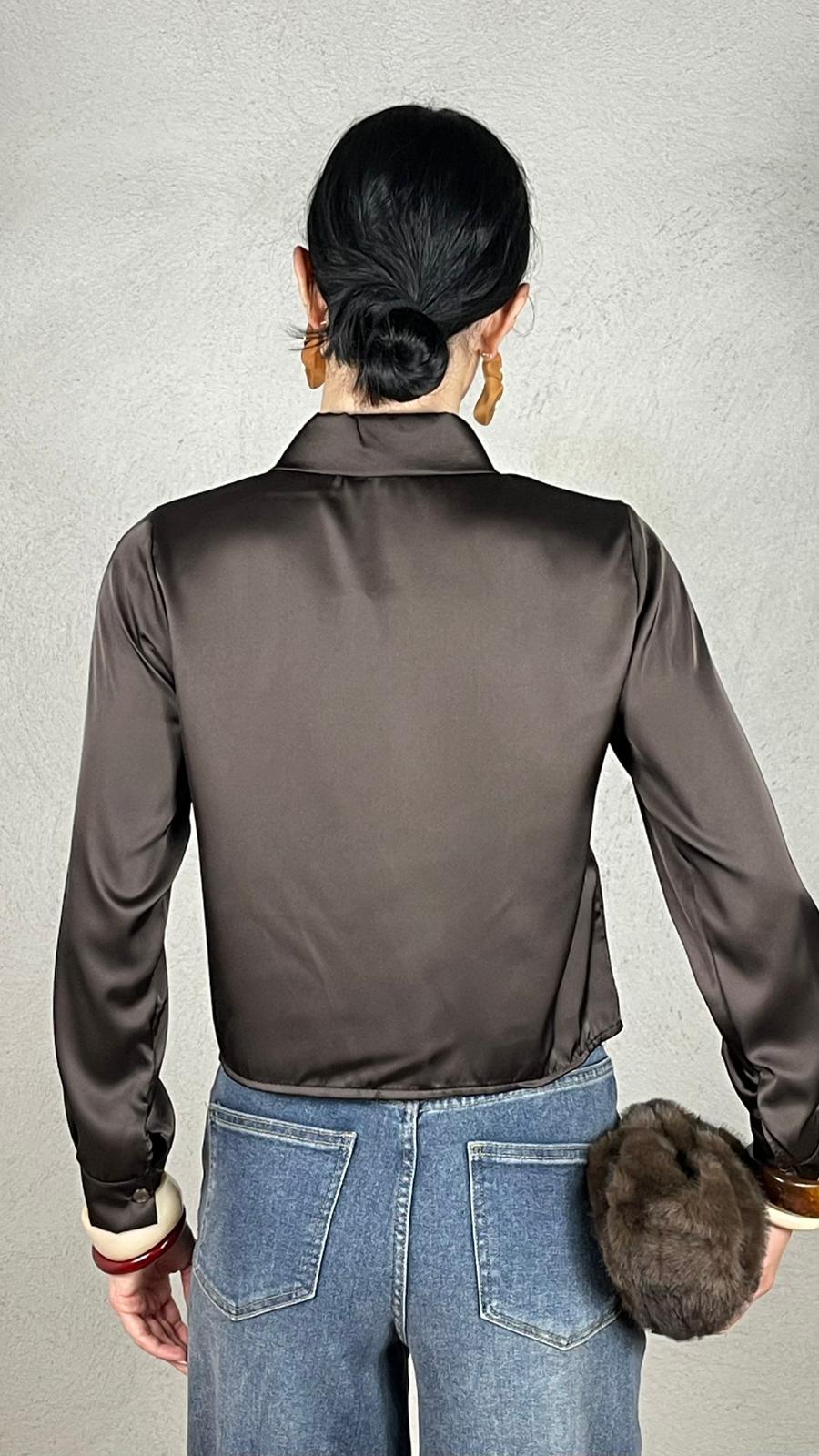 Camicia con cravatta