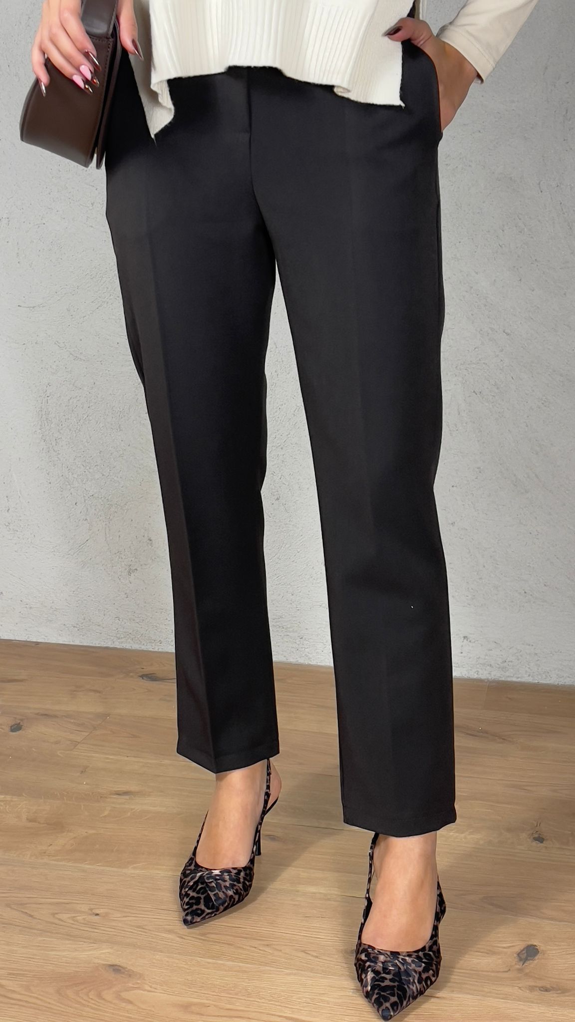 Pantalone a sigaretta