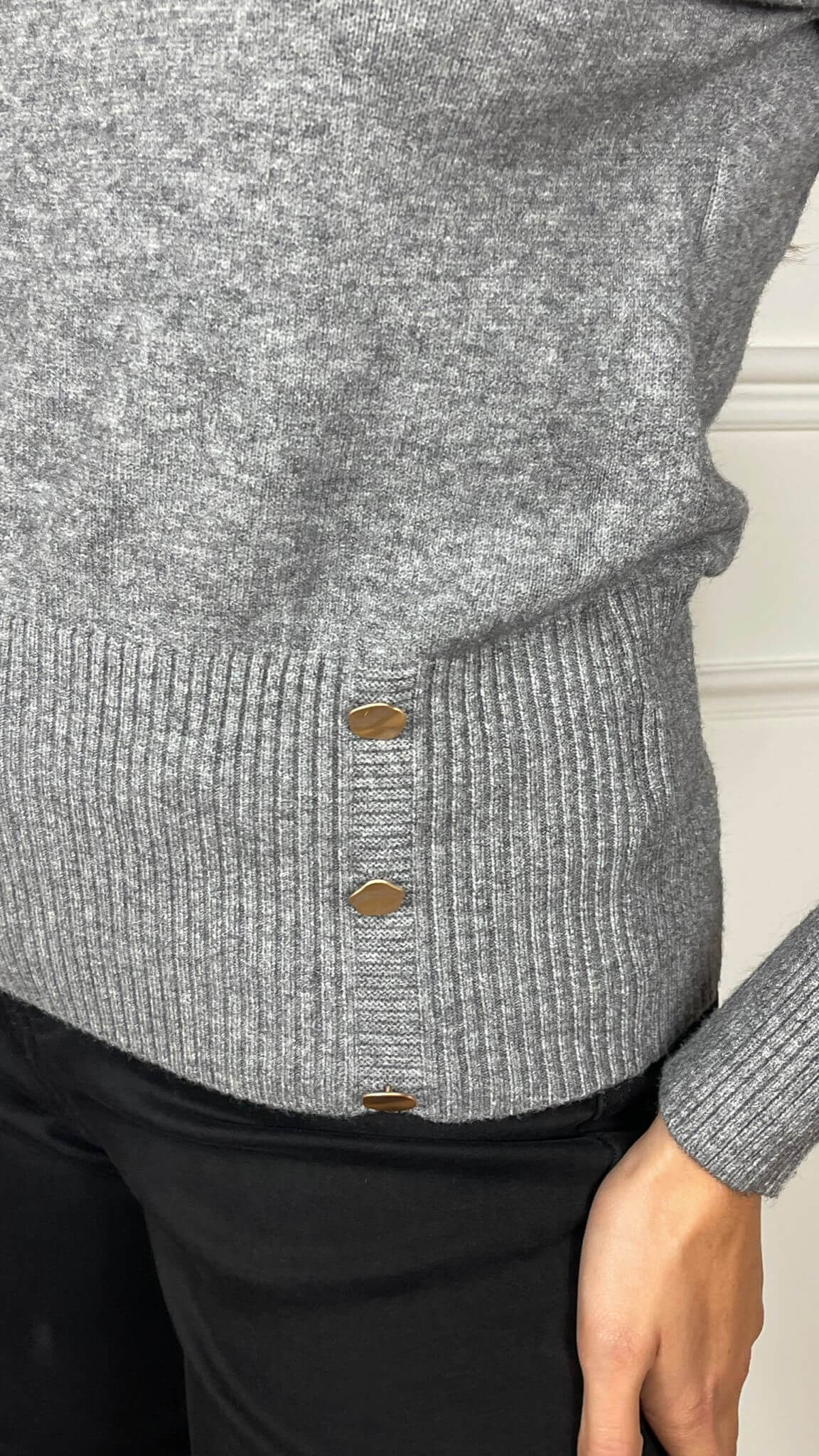 Maglia con accessorio esagonale - Candida.it