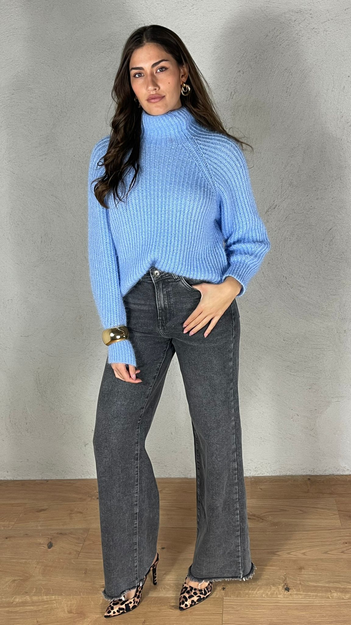 Pullover effetto Mohair collo lupetto