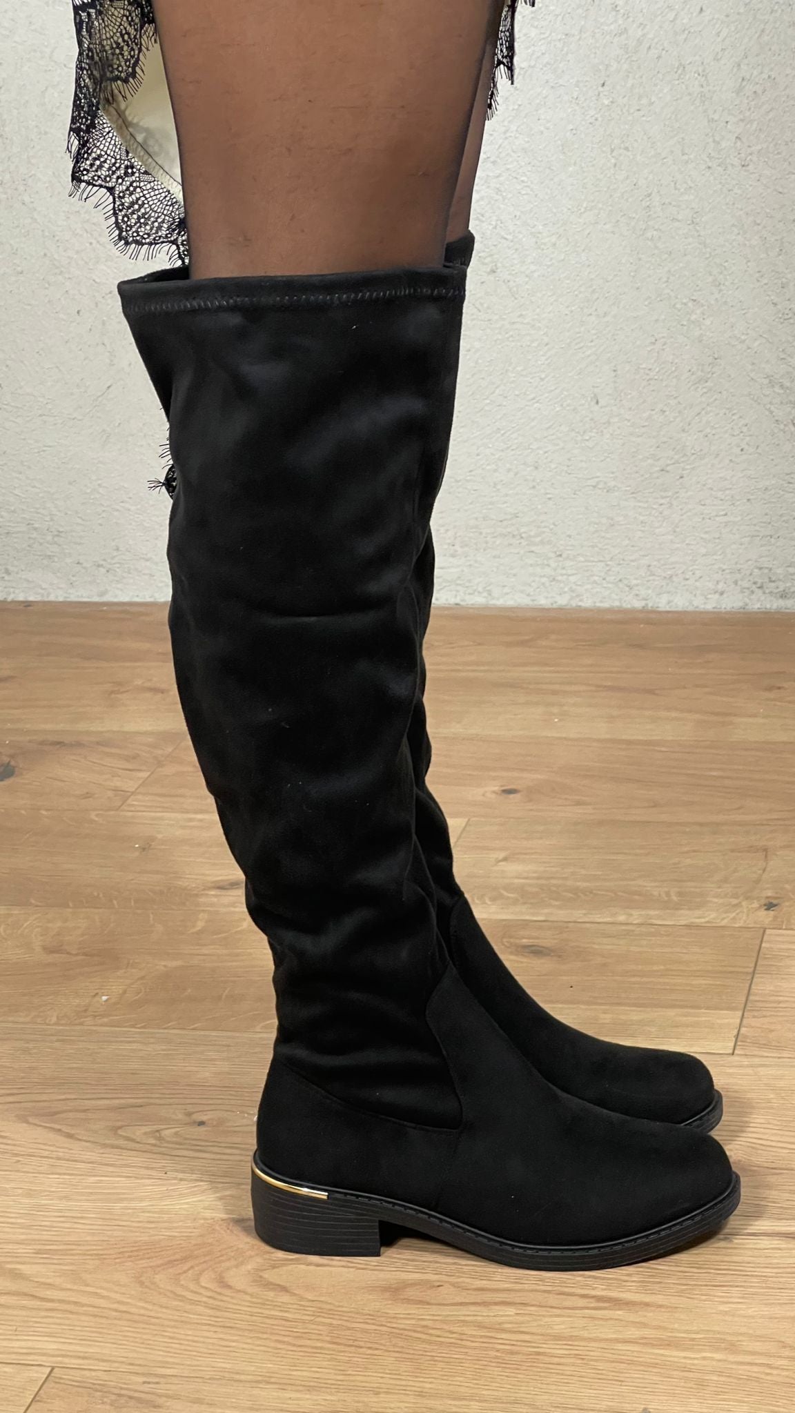 Stivale morbido effetto camoscio