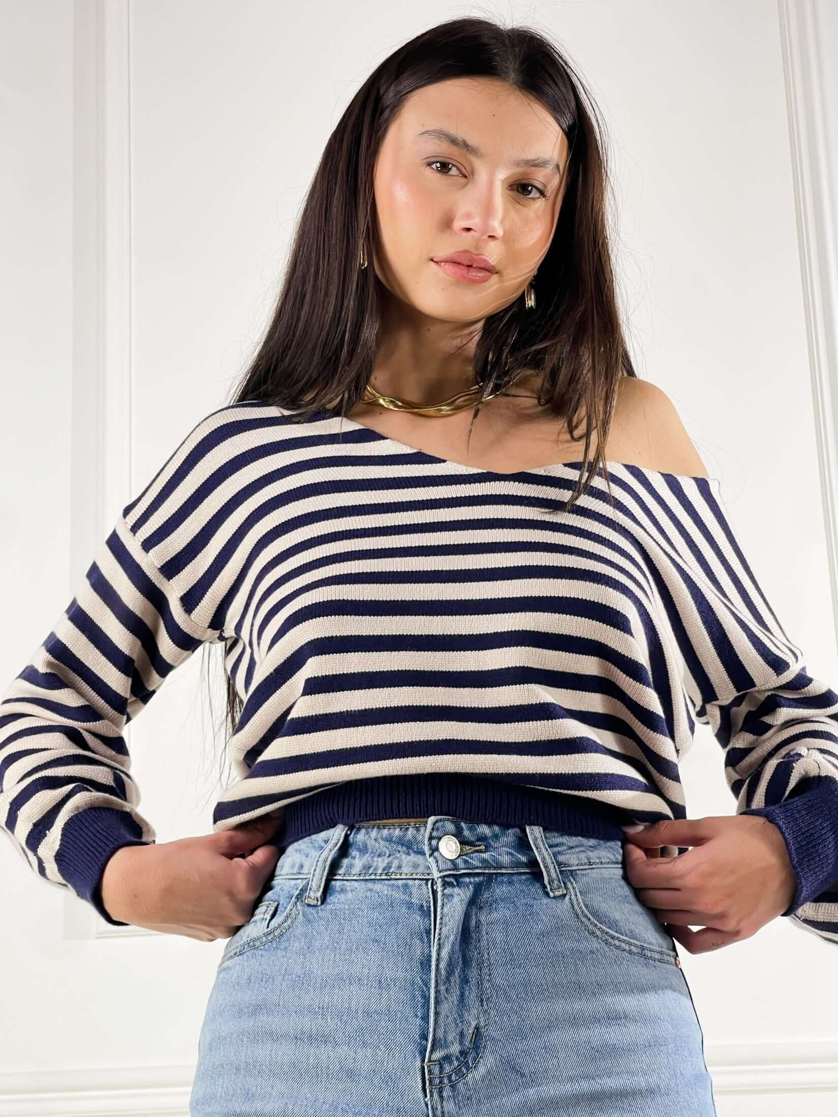 Maglia scollo V a righe|Colore:Beige/blue