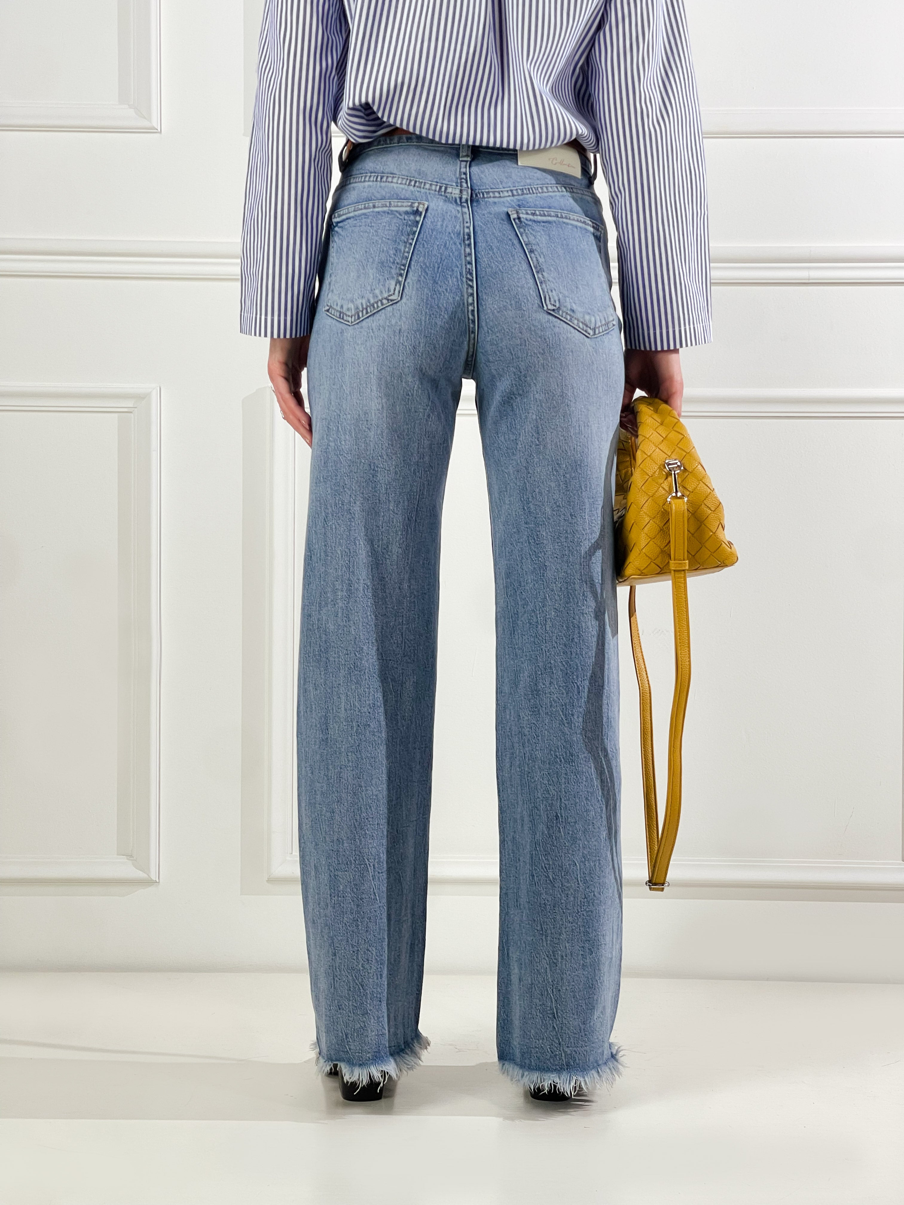 Jeans zampa sfrangiato|Colore:Jeans