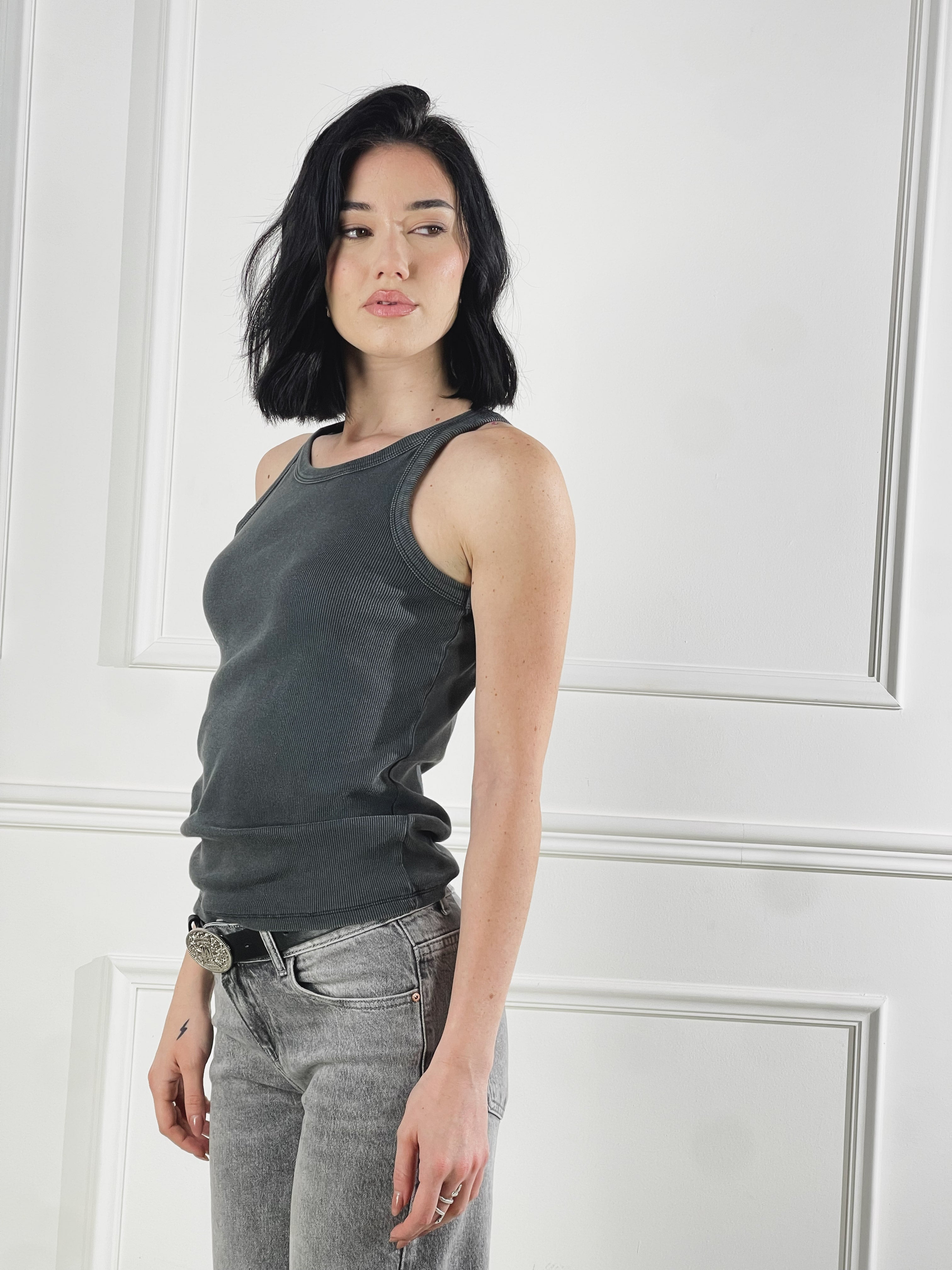 Canotta spalline larghe|Colore:Nero