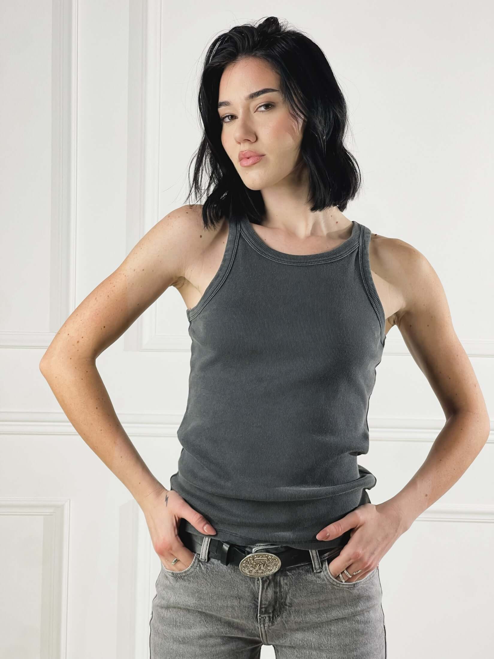 Canotta spalline larghe|Colore:Nero