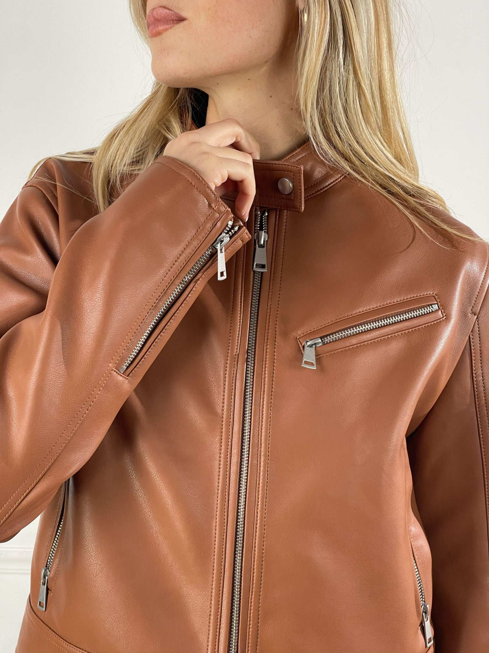 Giubbino Biker effetto pelle|Colore:Cuoio