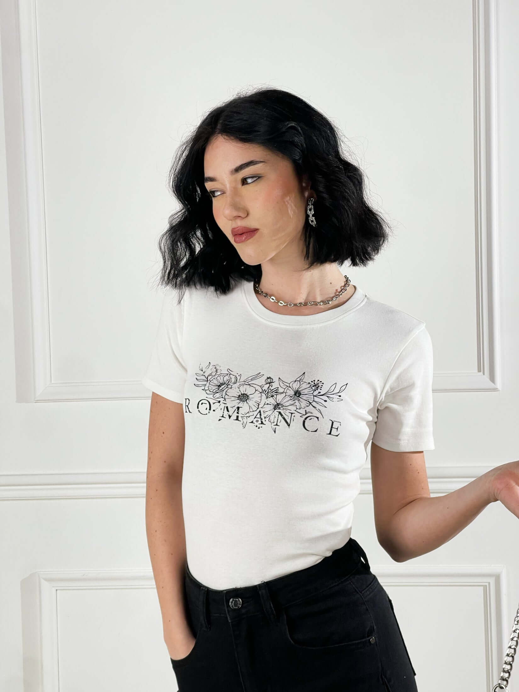 T-shirt Romance|Colore:Bianco latte