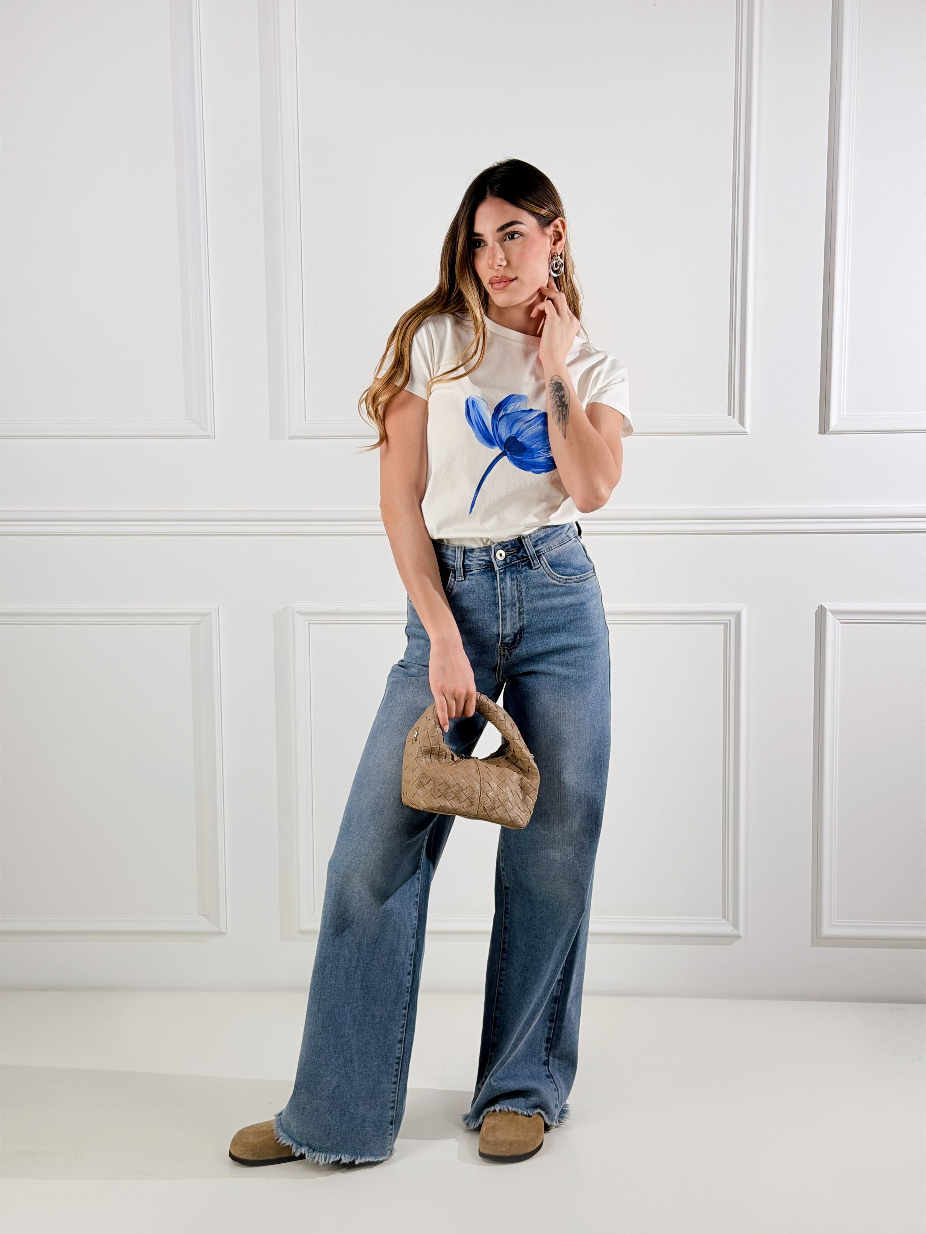 T shirt fiore blu|Colore:Bianco latte