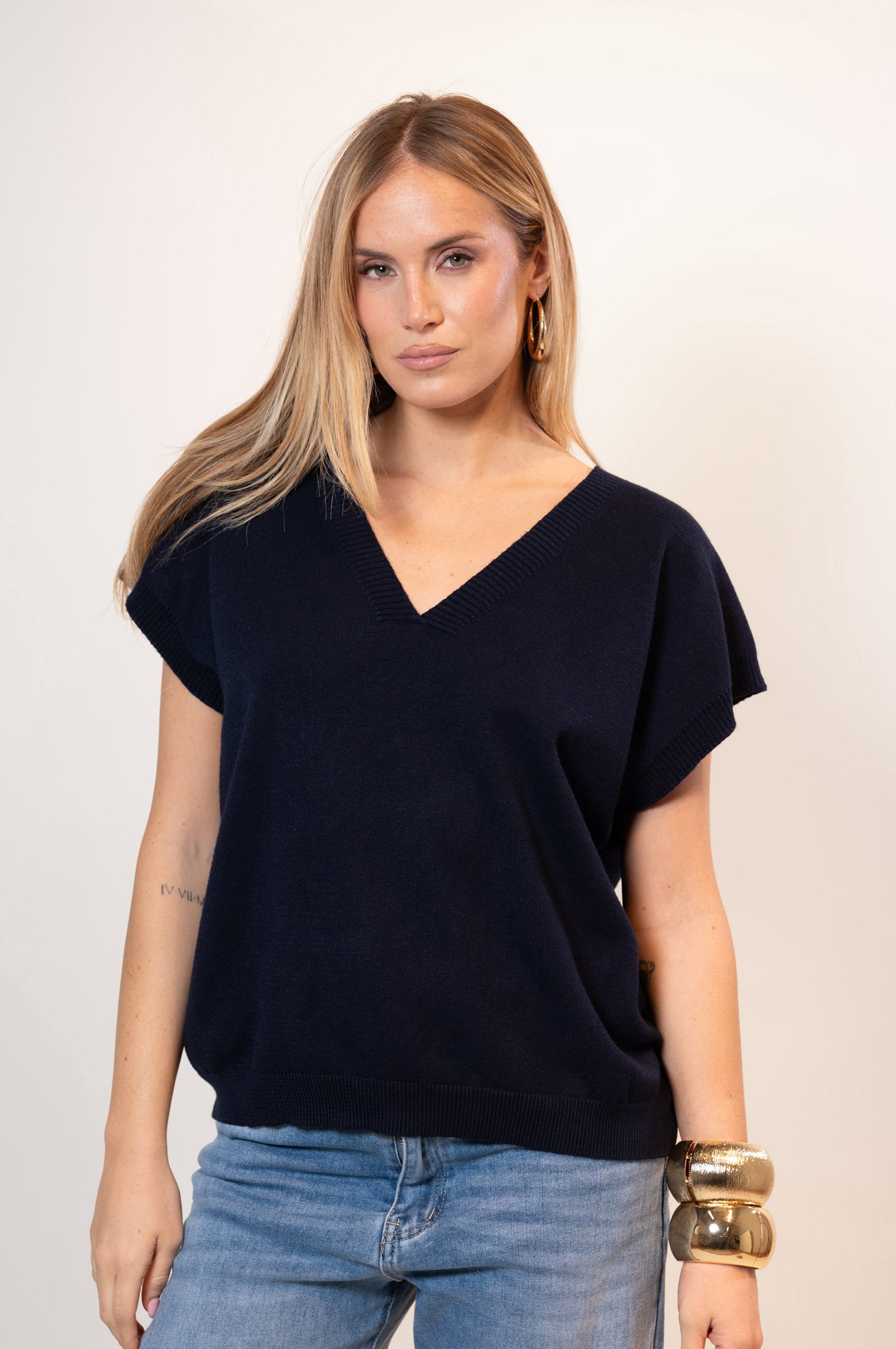 Maglia Smanicata scollo a V|Colore:Blu