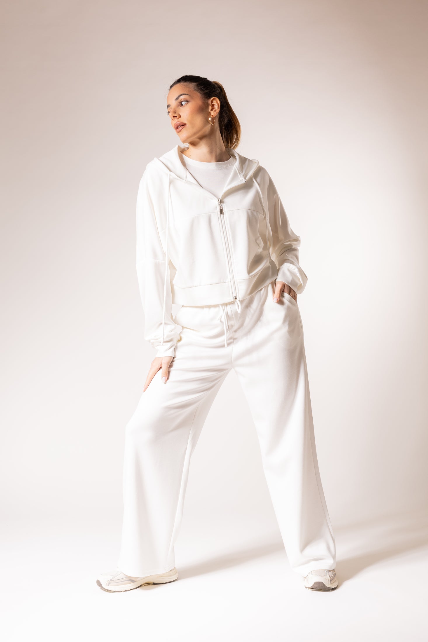 Completo sportivo|Colore:Bianco