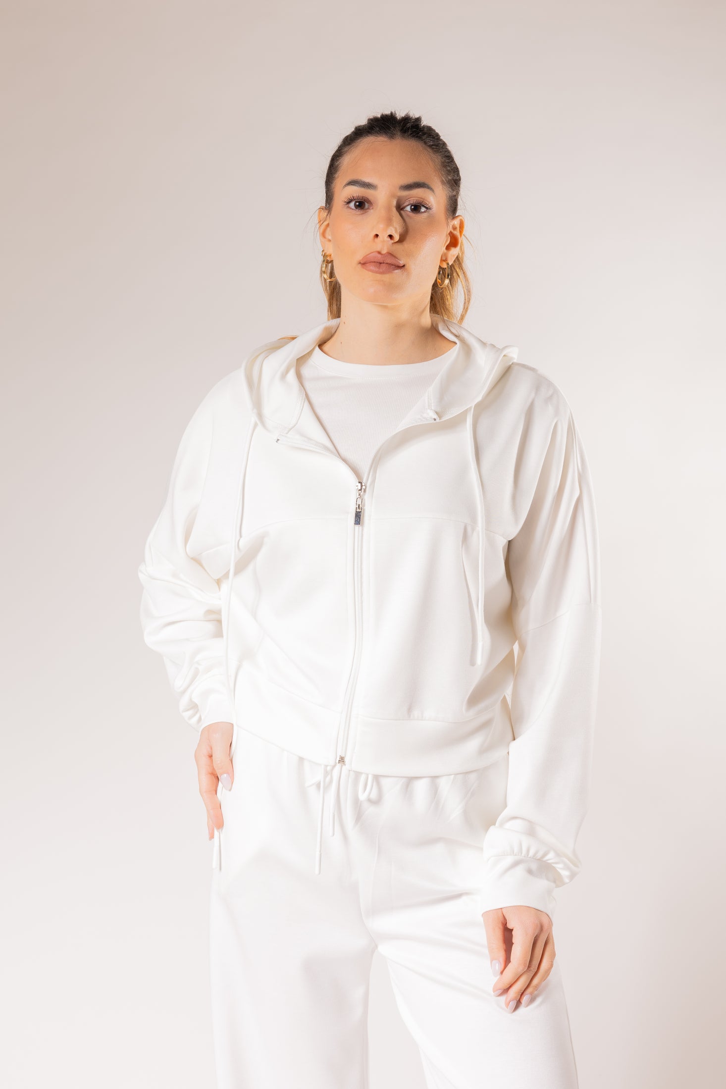 Completo sportivo|Colore:Bianco