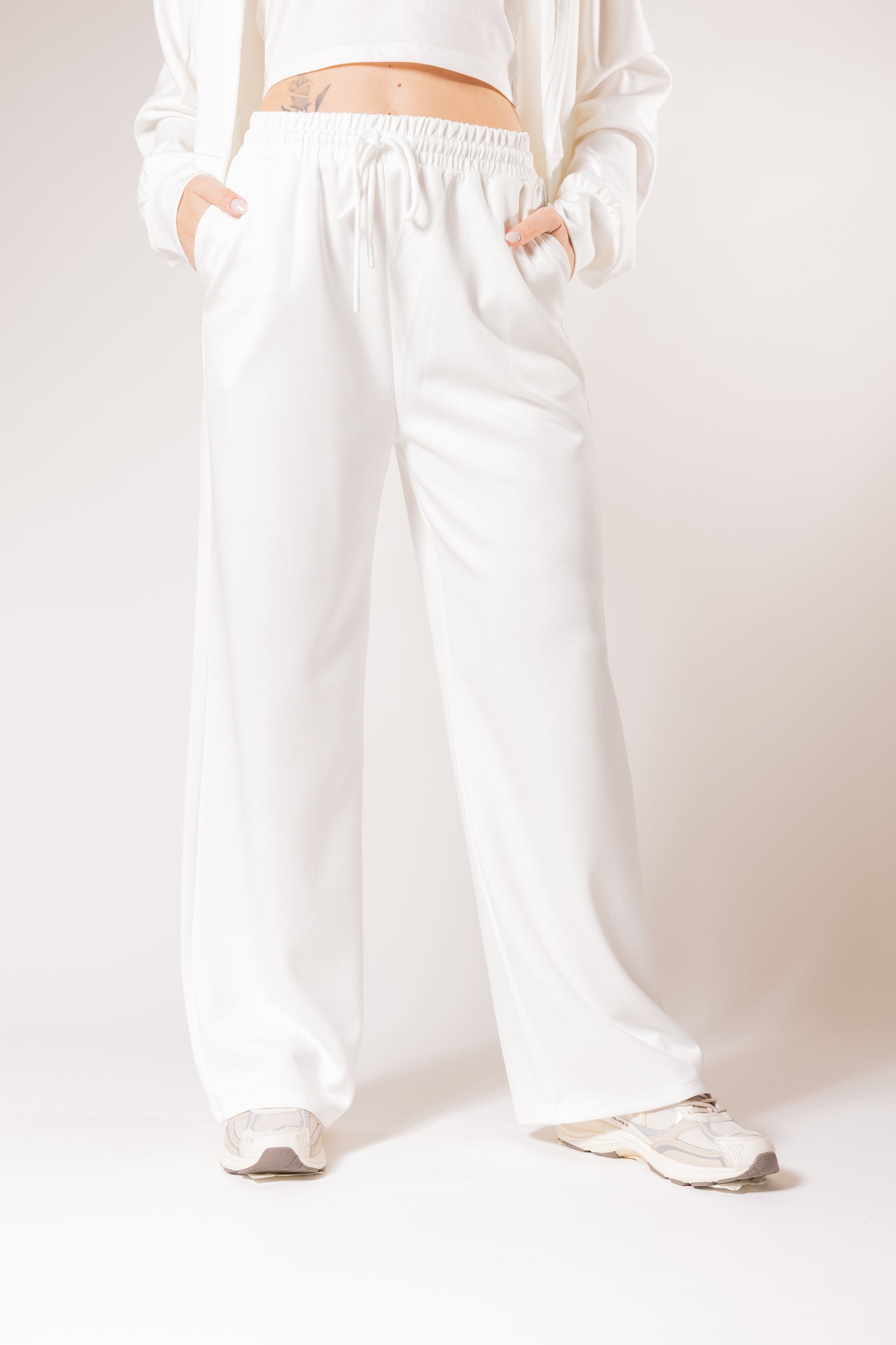 Completo sportivo|Colore:Bianco