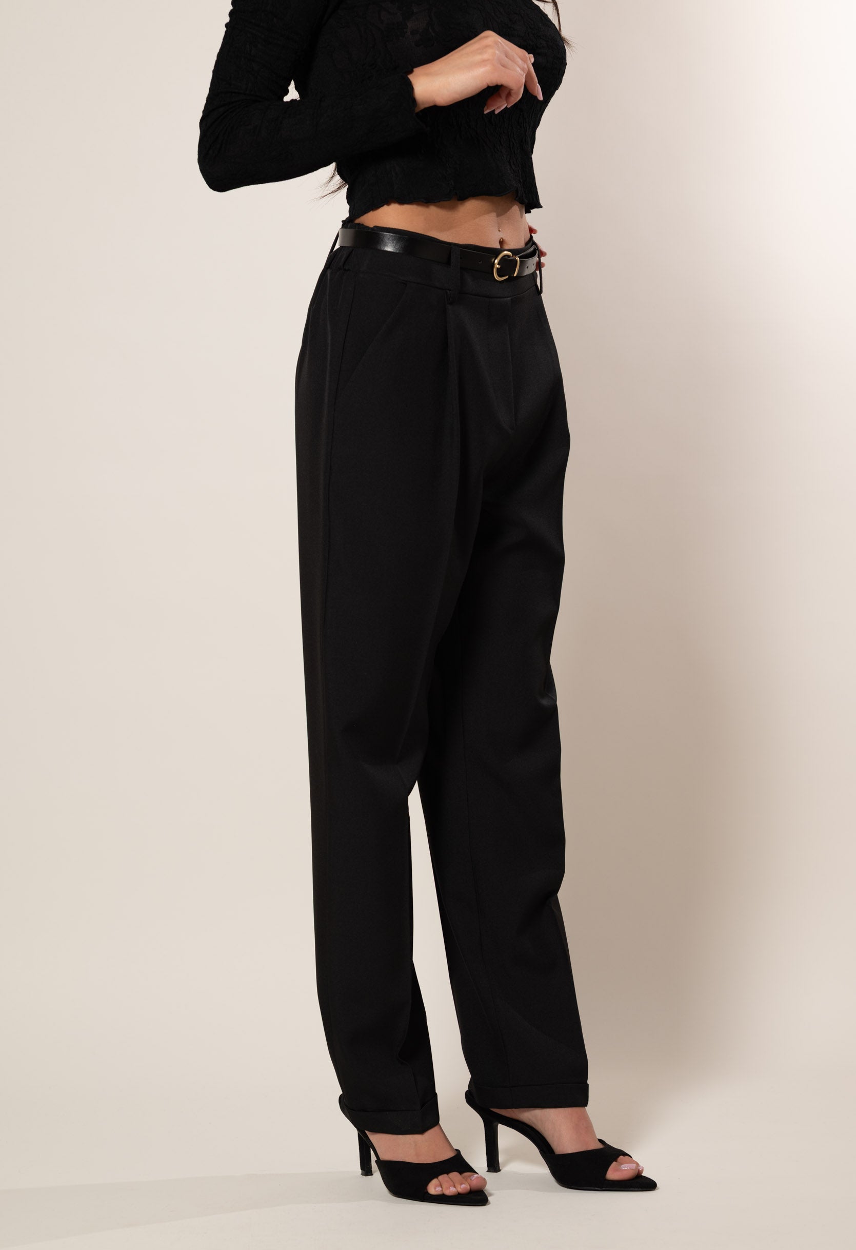 Pantaloni con cintura|Colore:Nero