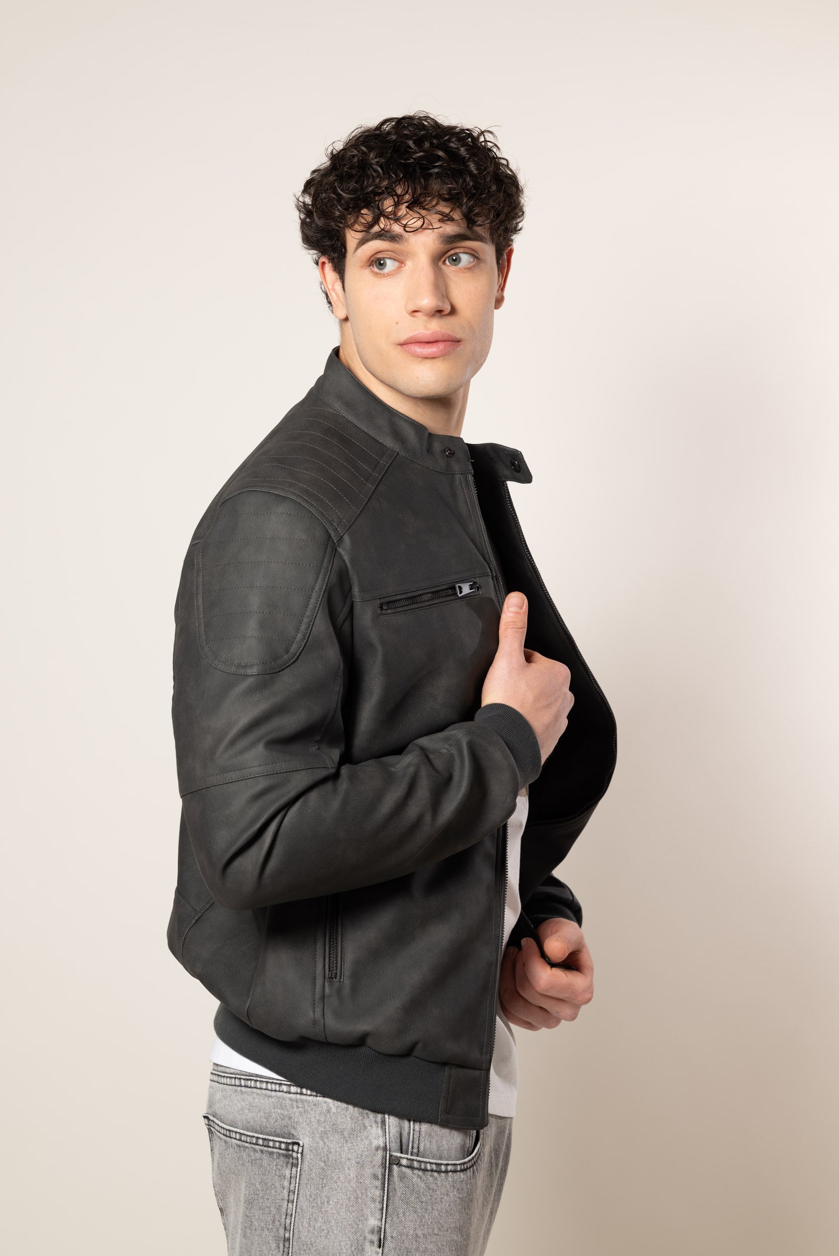 Giubbino effetto pelle|Colore:Nero