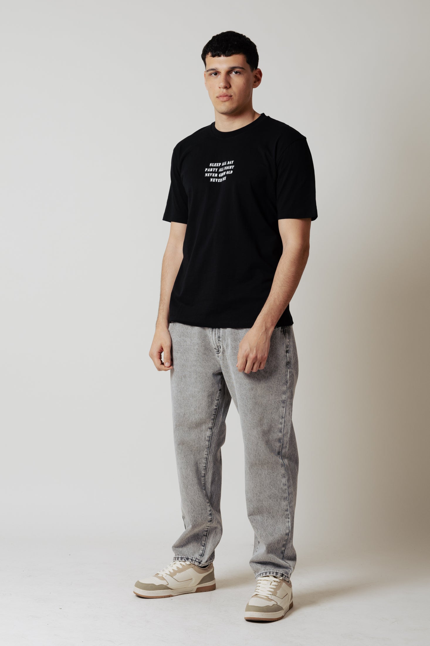 T-Shirt Sleep Day|Colore:Nero