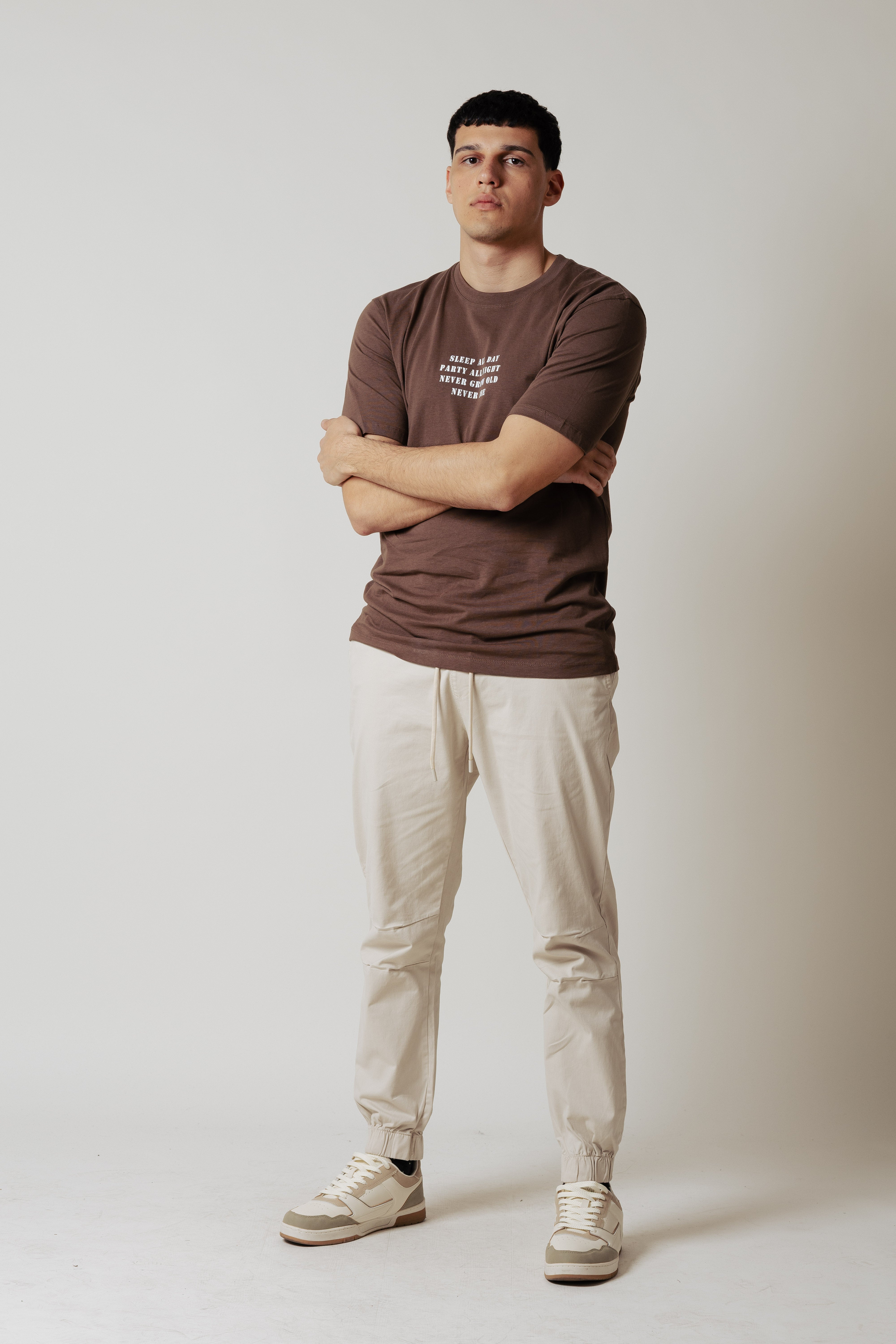 T-Shirt Sleep Day|Colore:Cioccolato