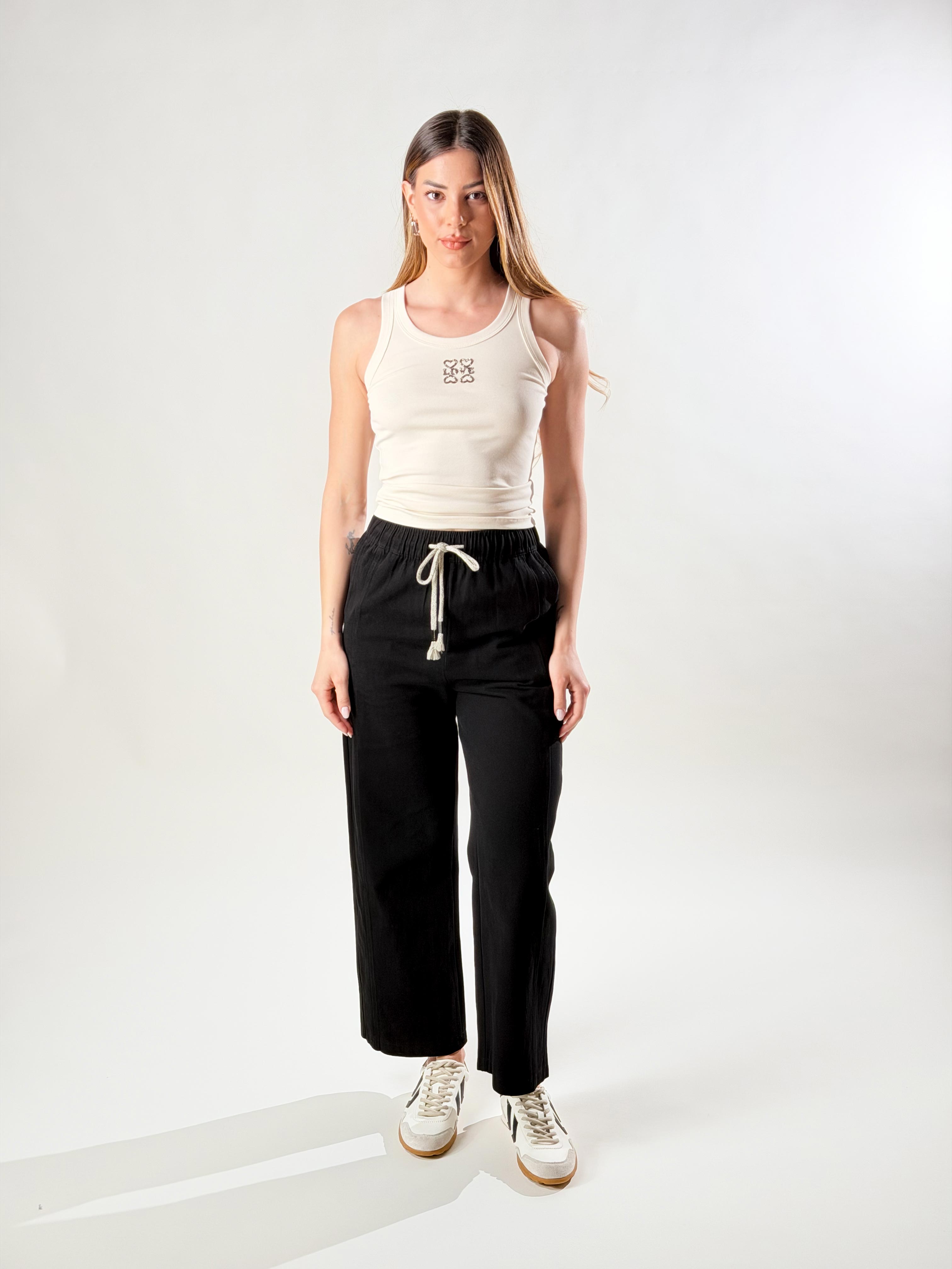 Pantalone Chinos con cuciture latearli|Colore:Nero