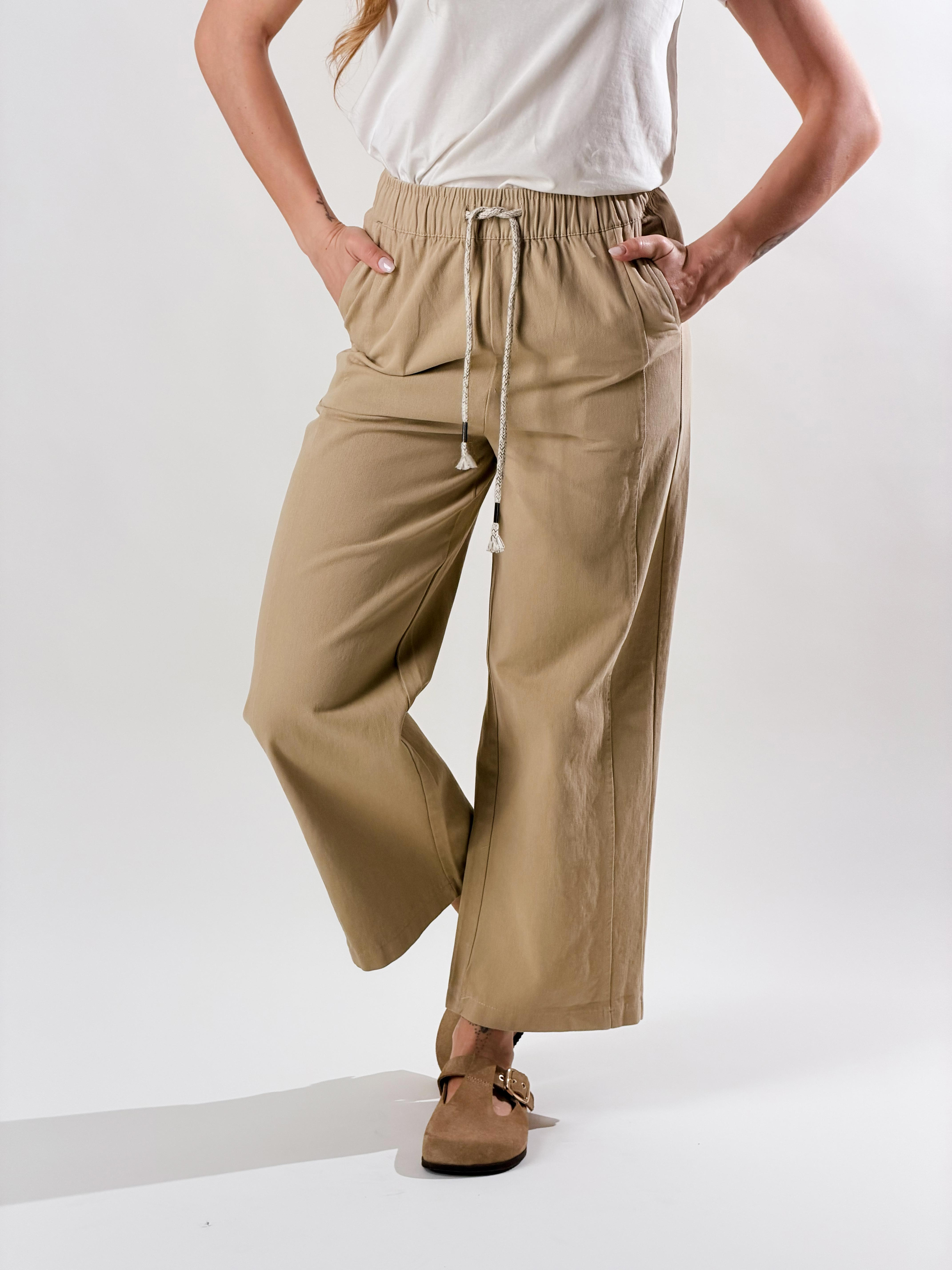 Pantalone Chinos con cuciture latearli|Colore:Cammello