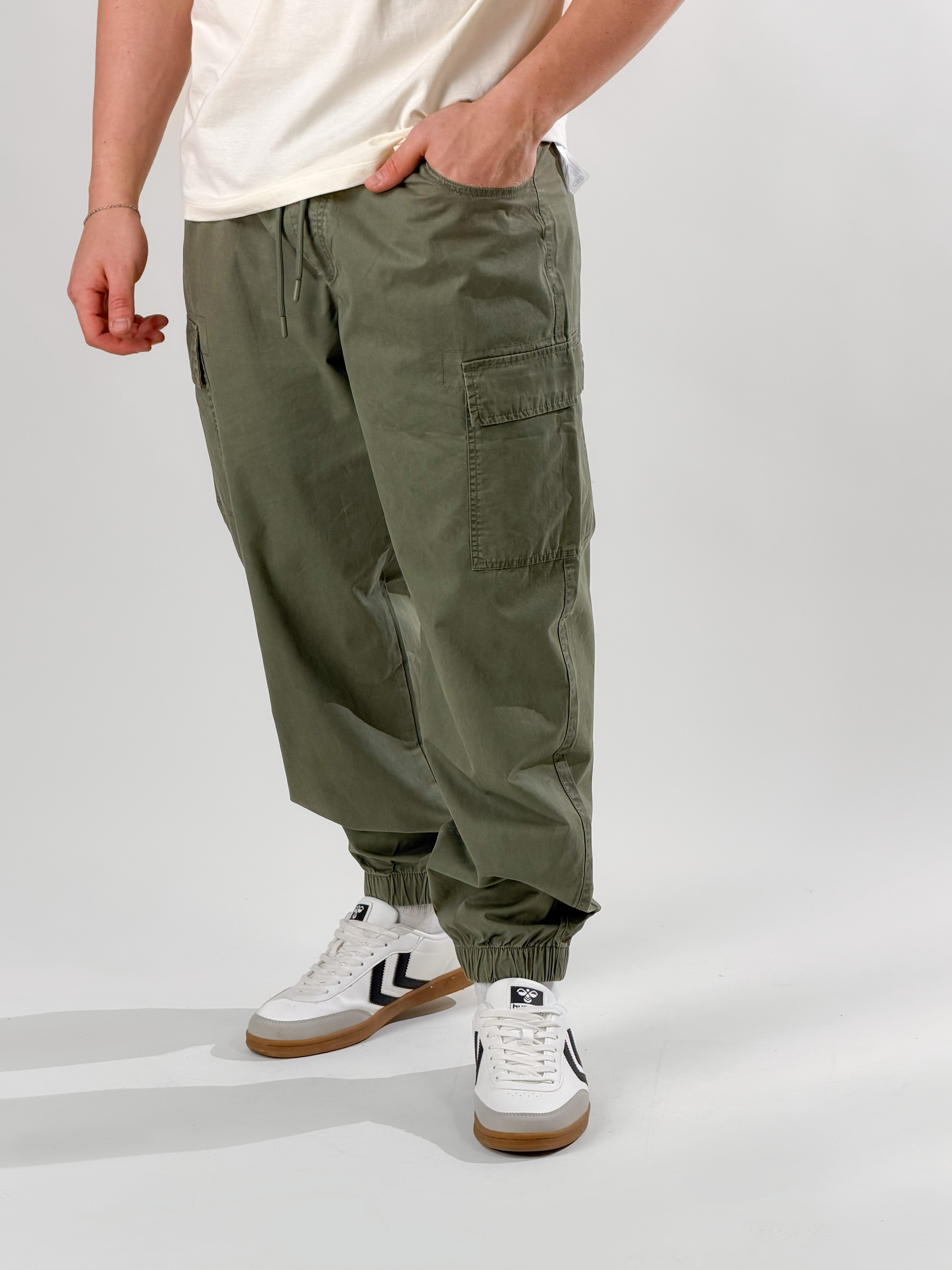 Cargo con tasconi|Colore:Verde militare