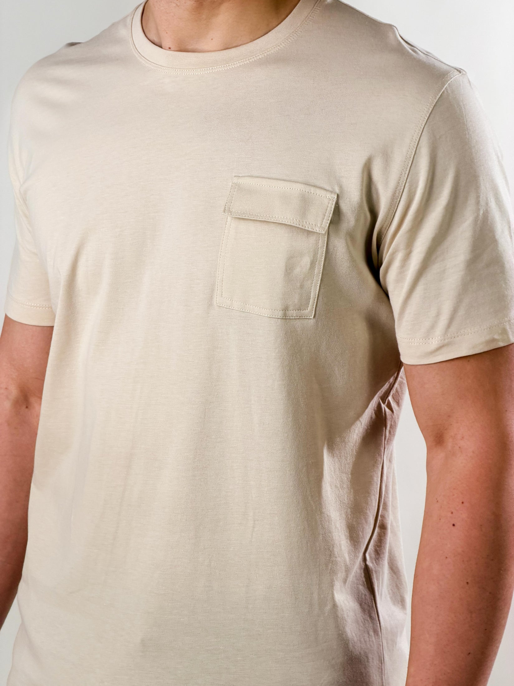 T-Shirt taschino loose fit|Colore:Beige