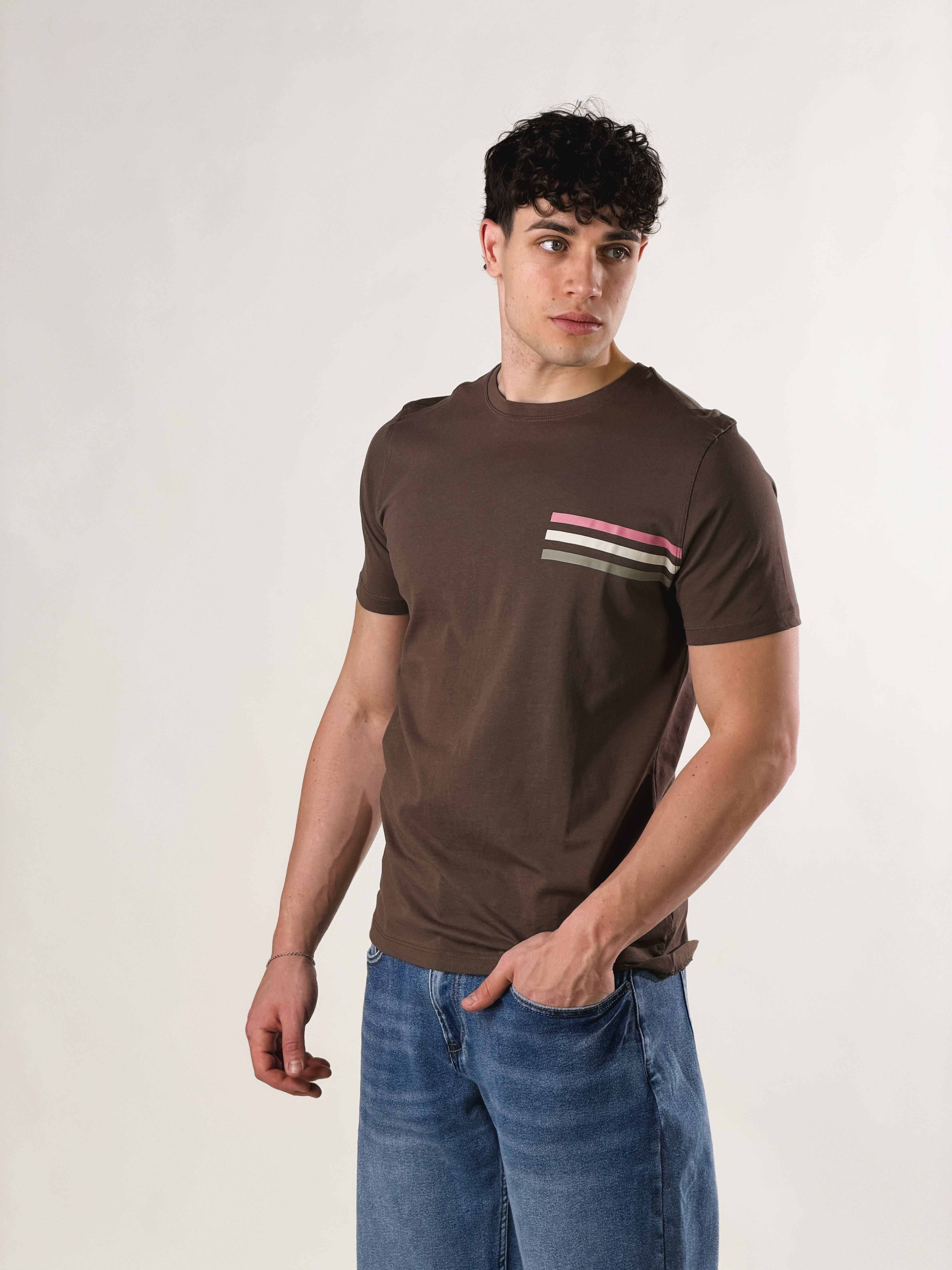 T-Shirt Urban basie fit|Colore:Cioccolato