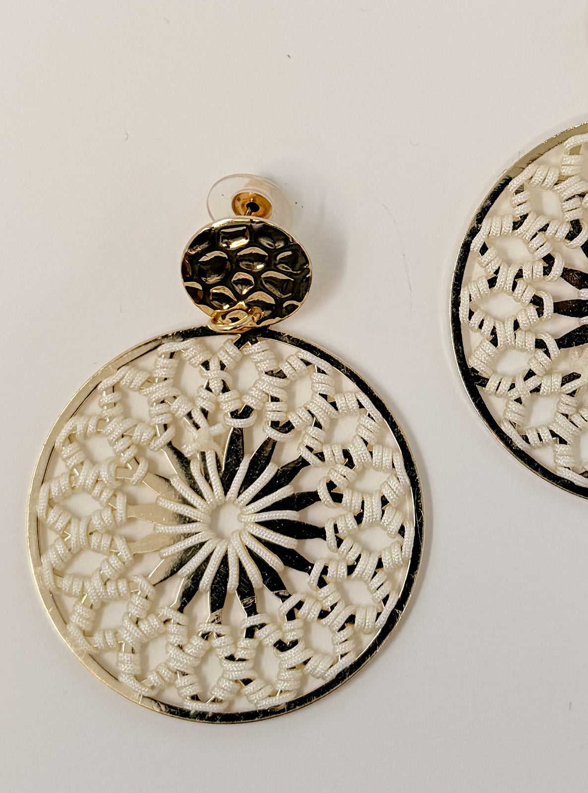 Orecchino macramè|Colore:Oro