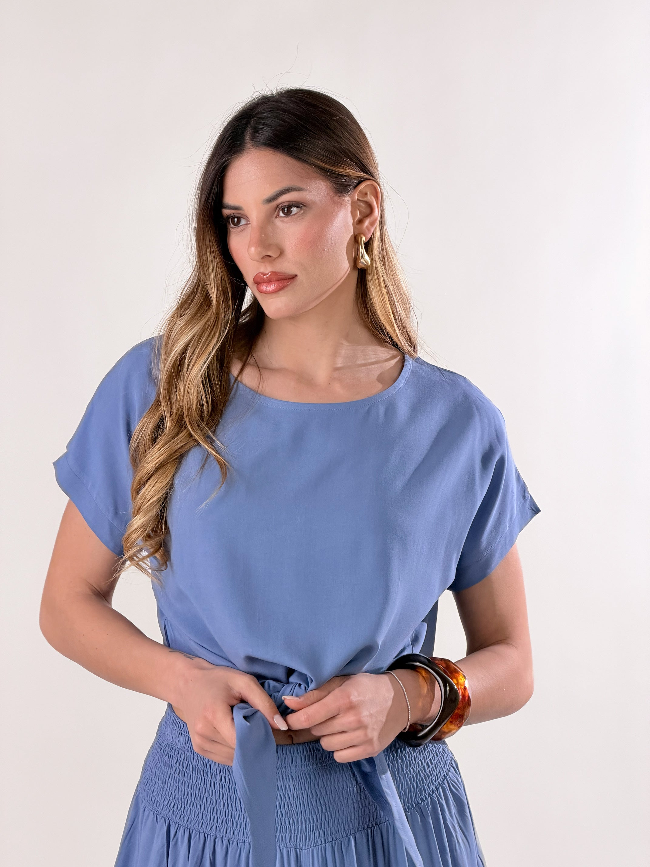 T-Shirt Cropped con Nodo|Colore:Denim