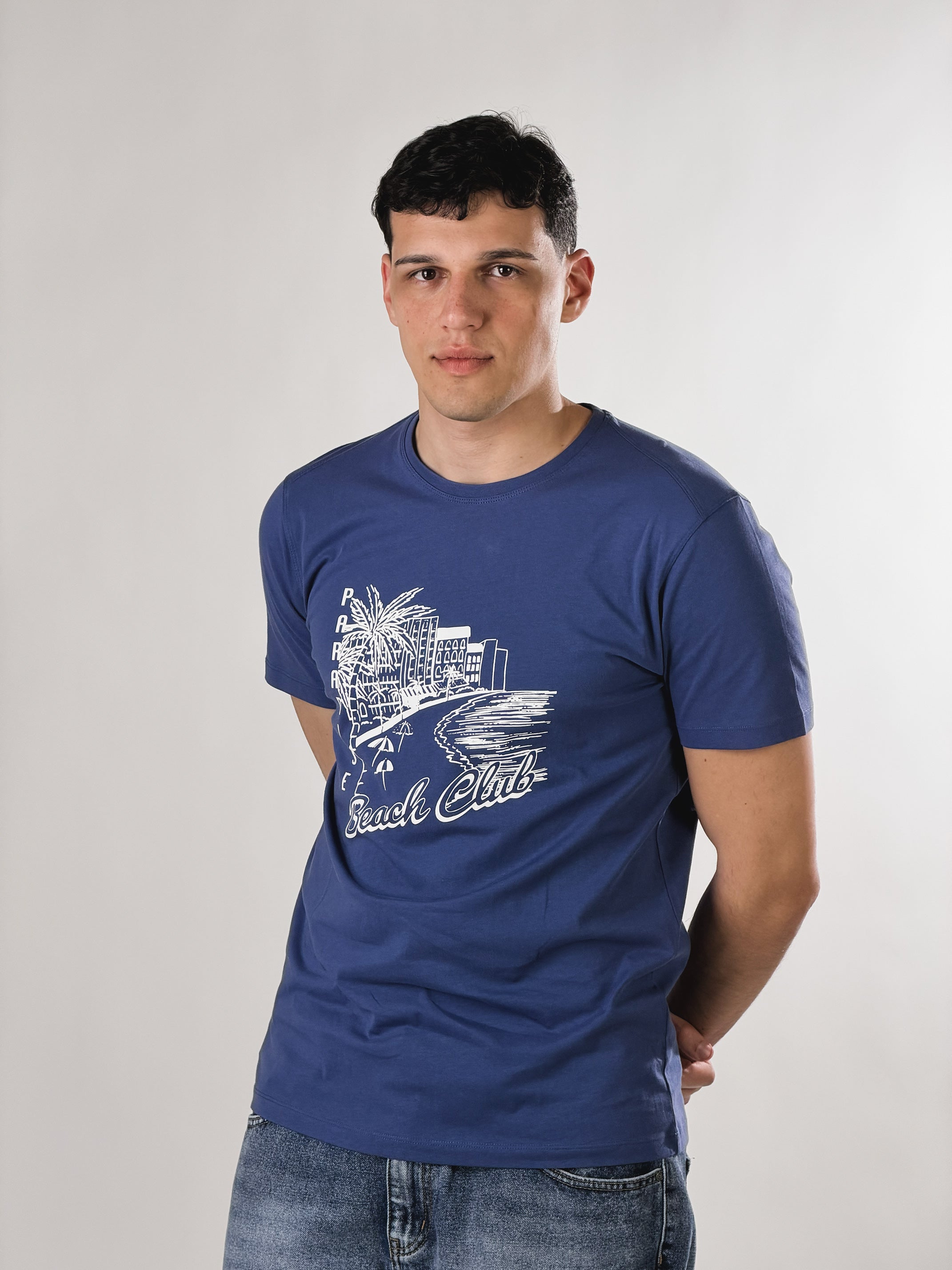 T - Shirt Paradise Beach Club base fit|Colore:Blu chiaro