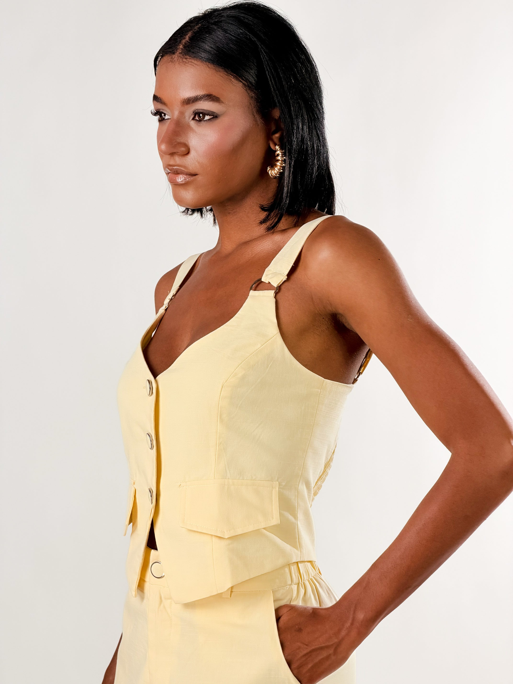 Set Sharma Bermuda e Panciotto|Colore:Giallo