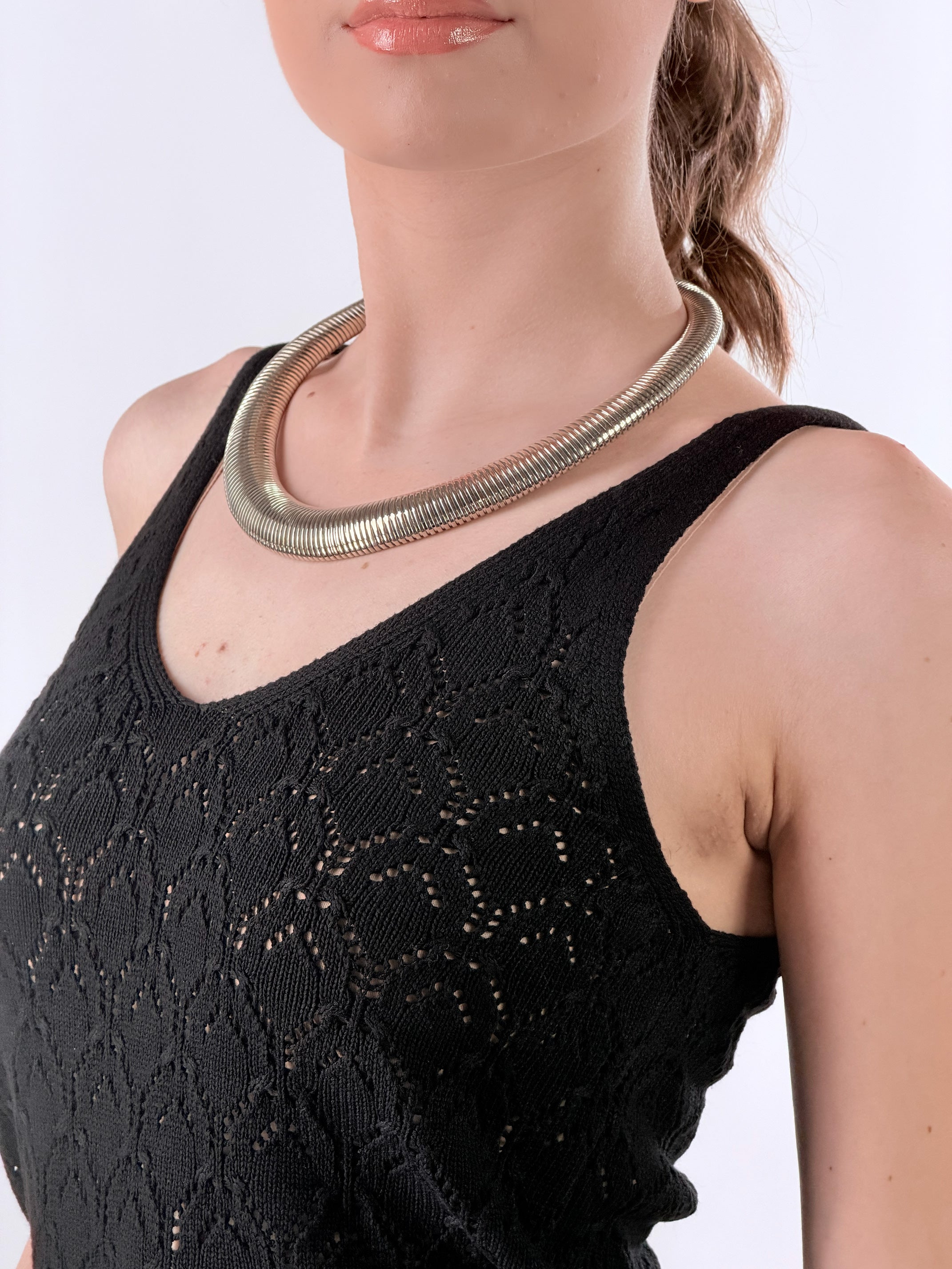 Top traforato in filo|Colore:Nero