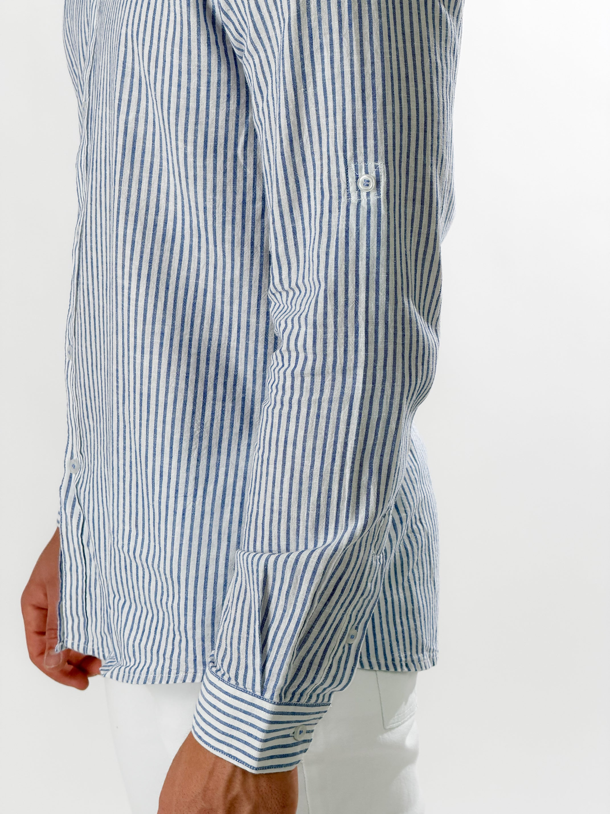 Camicia con maniche martingala|Colore:Bluette