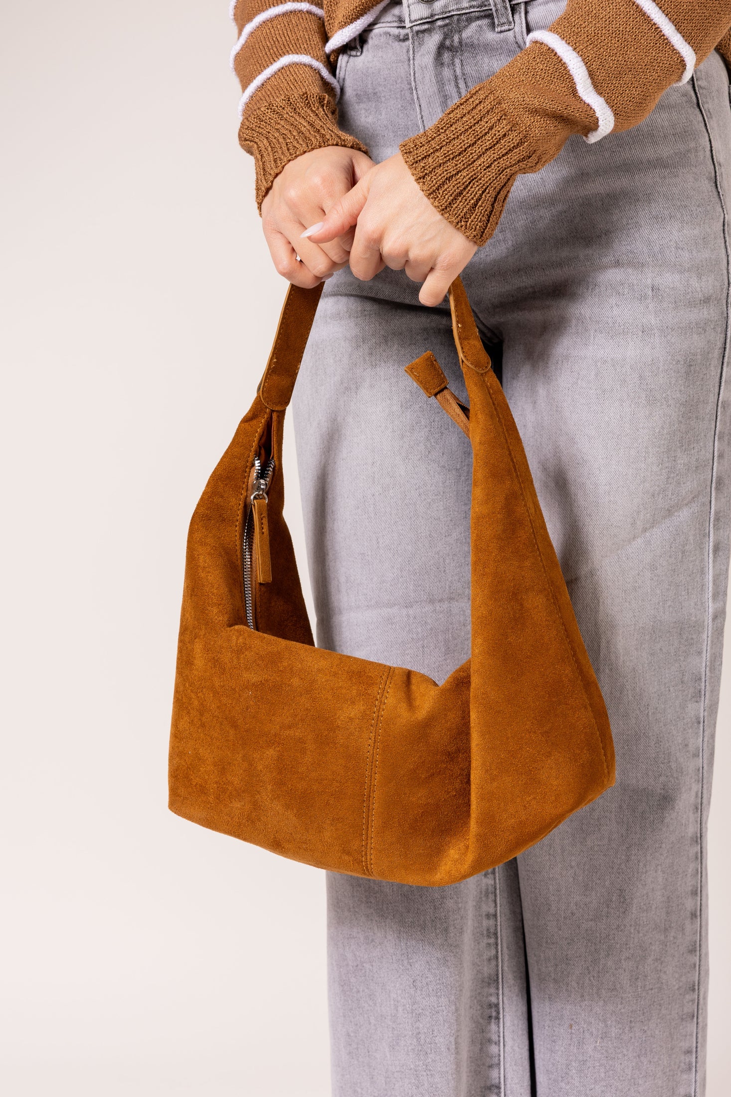 Borsa mezza luna effetto camoscio|Colore:Camoscio