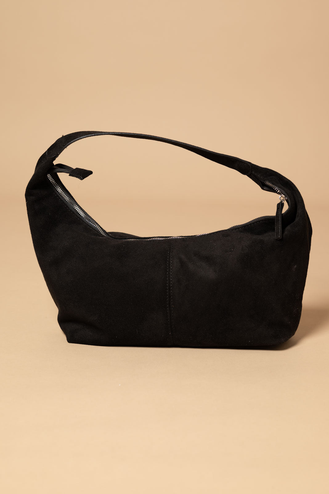 Borsa mezza luna effetto camoscio|Colore:Nero