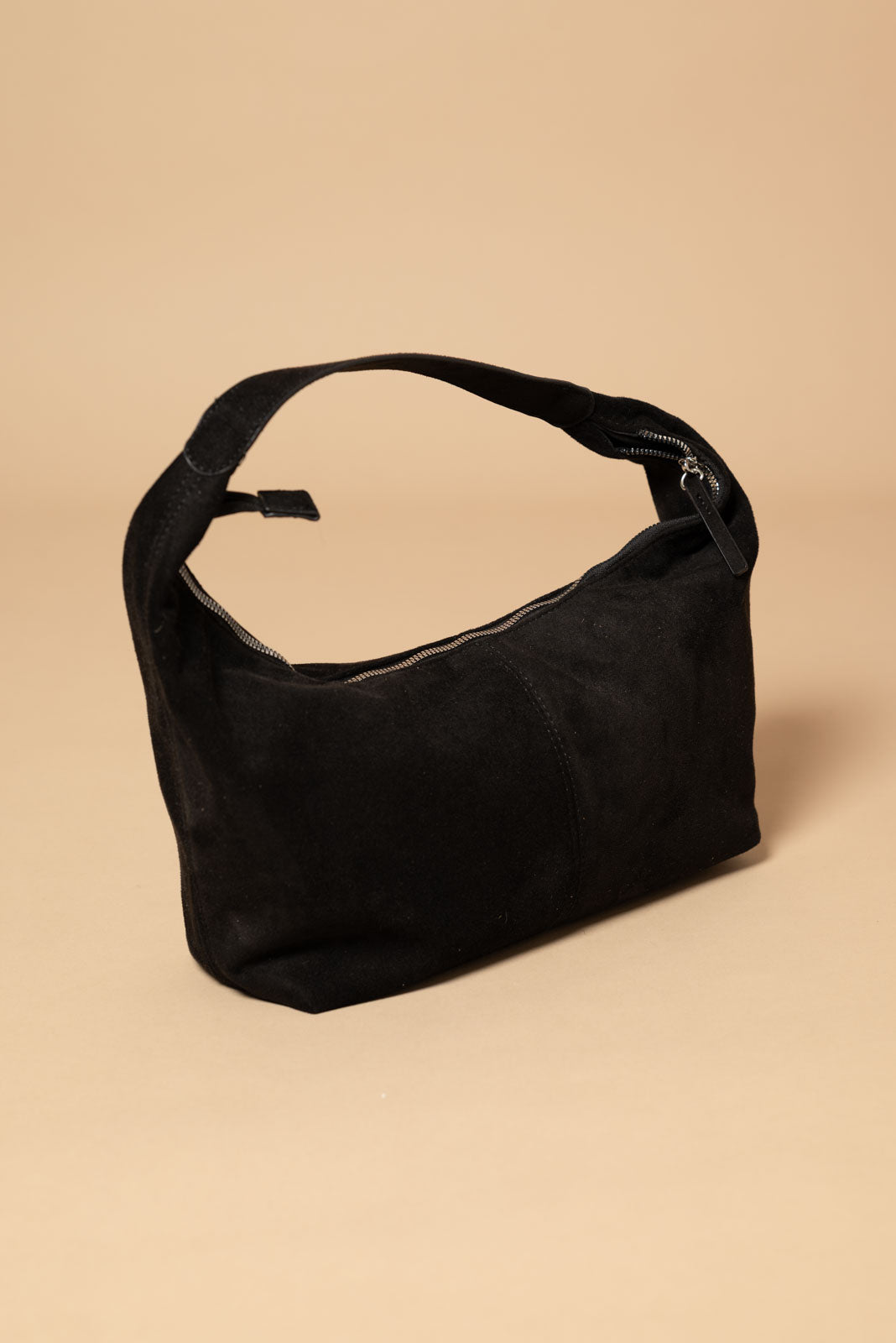Borsa mezza luna effetto camoscio|Colore:Nero