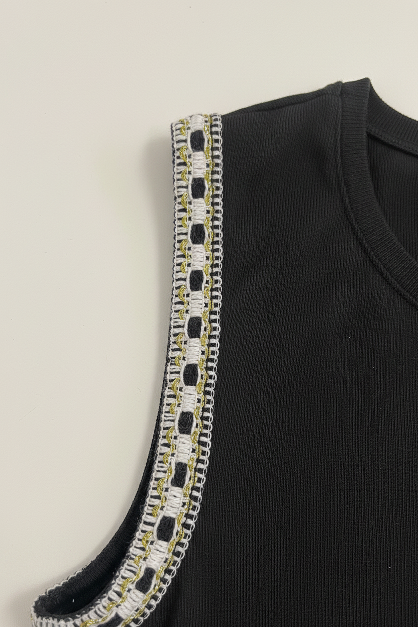 T-shirt con passamaneria|Colore:Nero