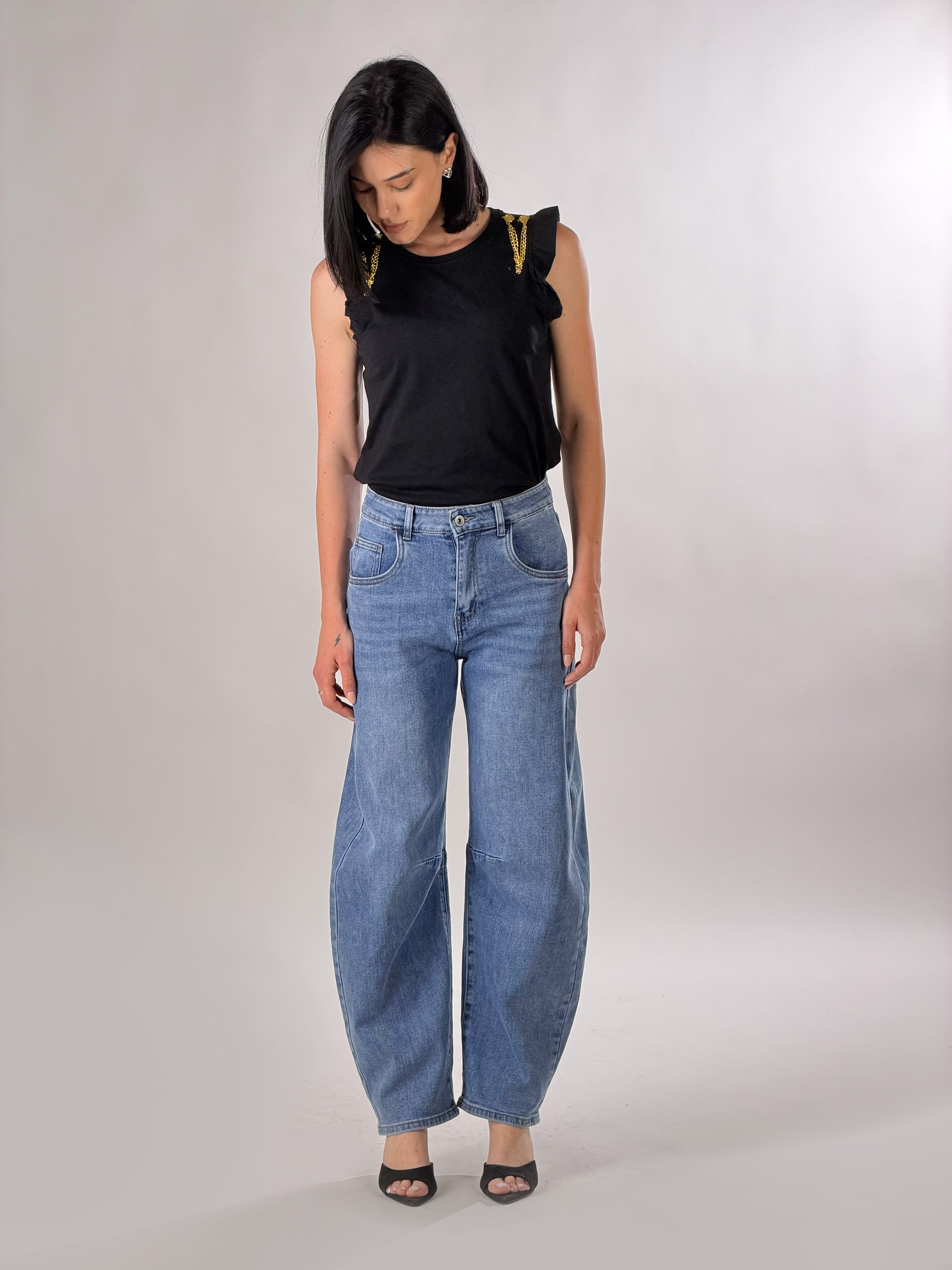 T-shirt con accessorio|Colore:Nero