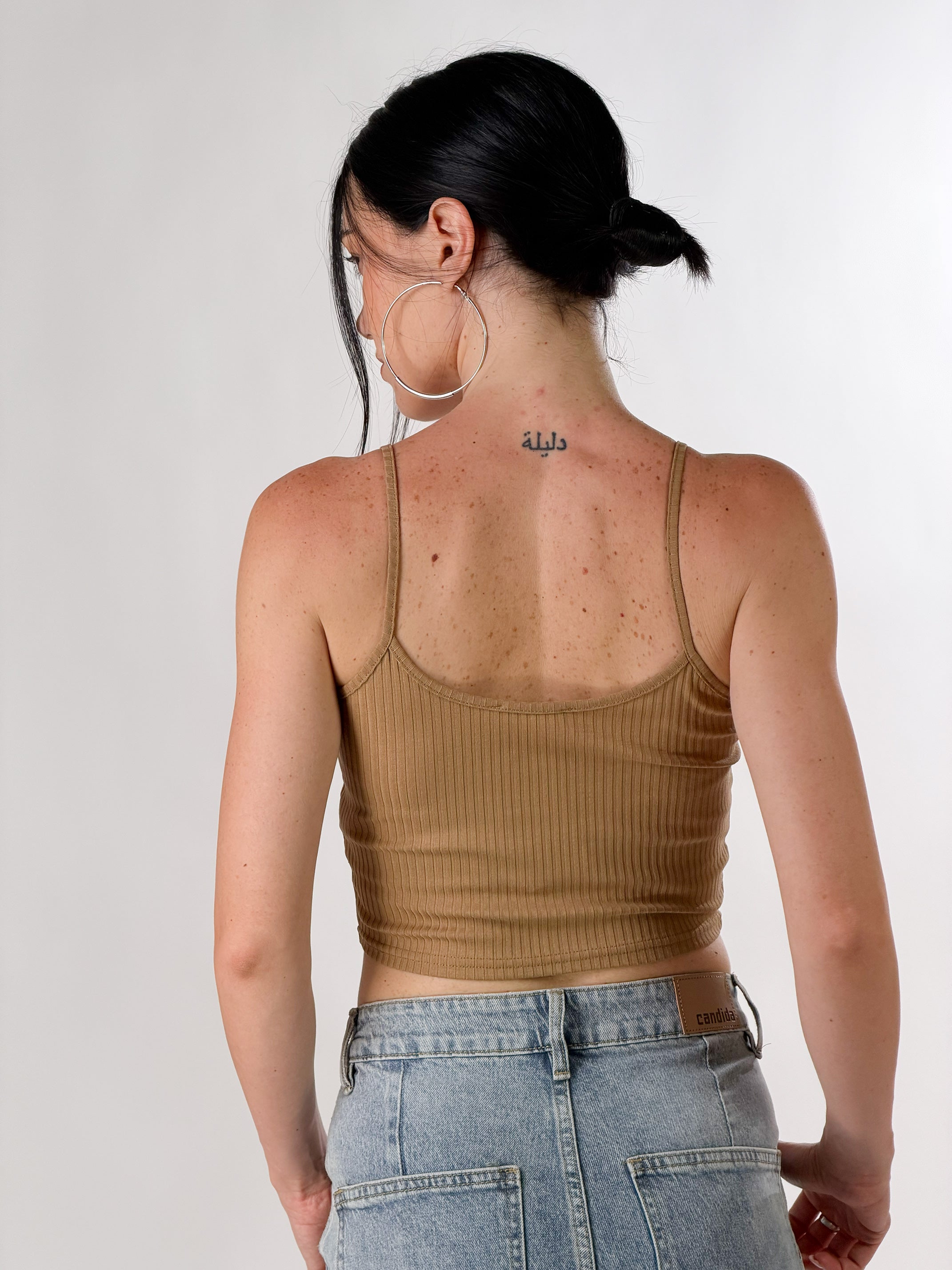Top a costine con ricami fragole|Colore:Cammello