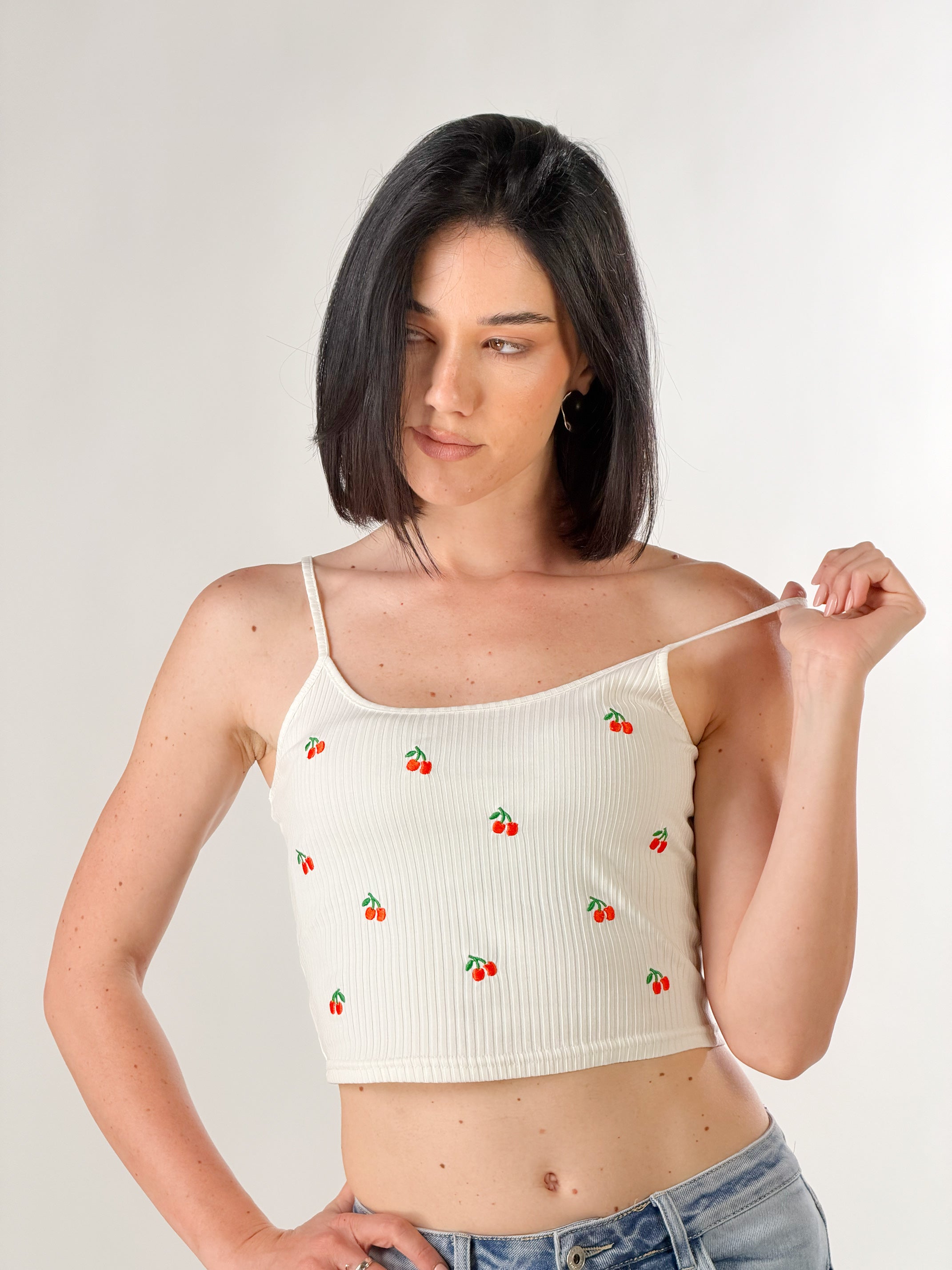 Top Cherry|Colore:Bianco latte